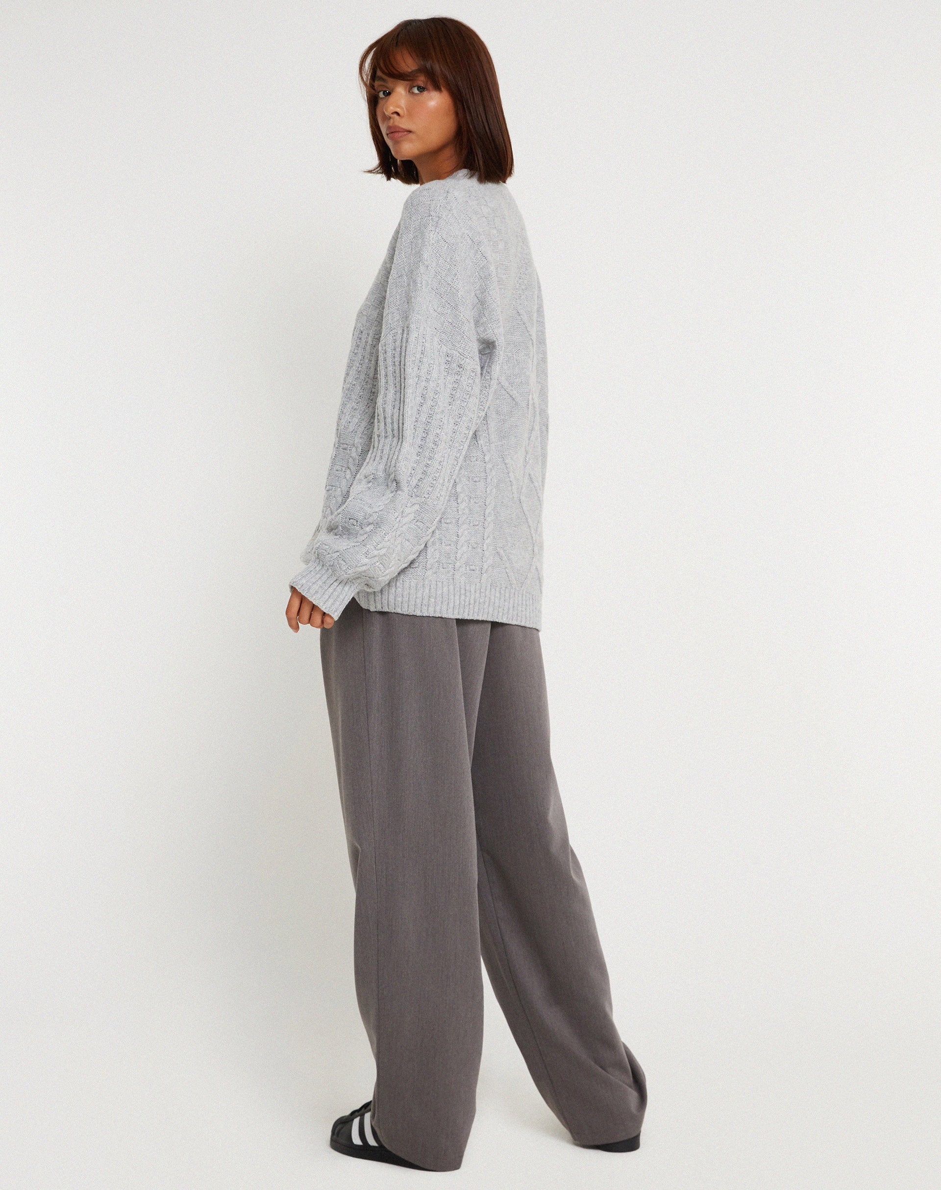 Abbildung: Danar Pullover in Hellgrau