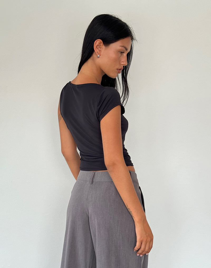 Bild von Dannas Asymmetrisches Top in Schwarz