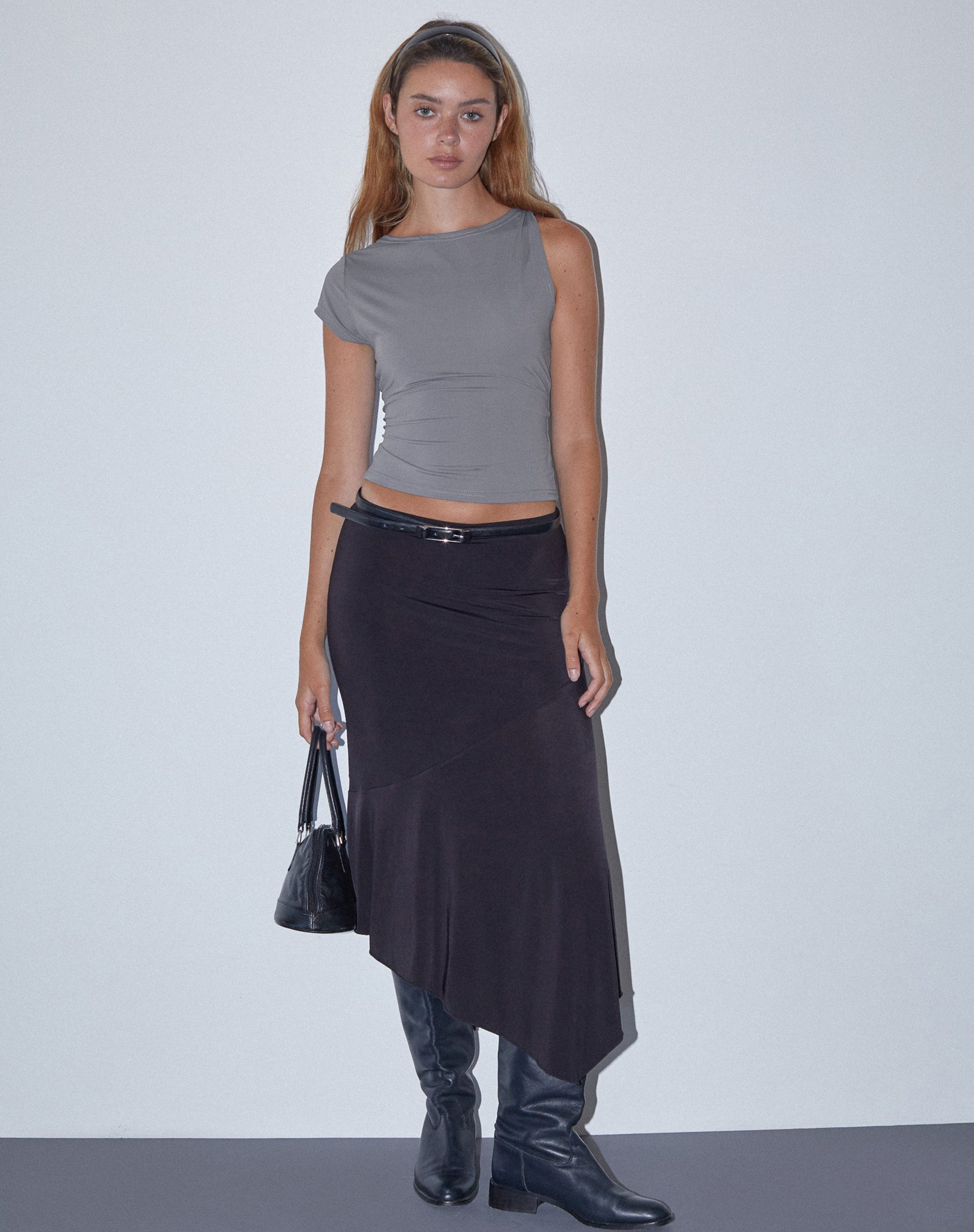 Bild von Dannas Asymmetrisches Top in Grau