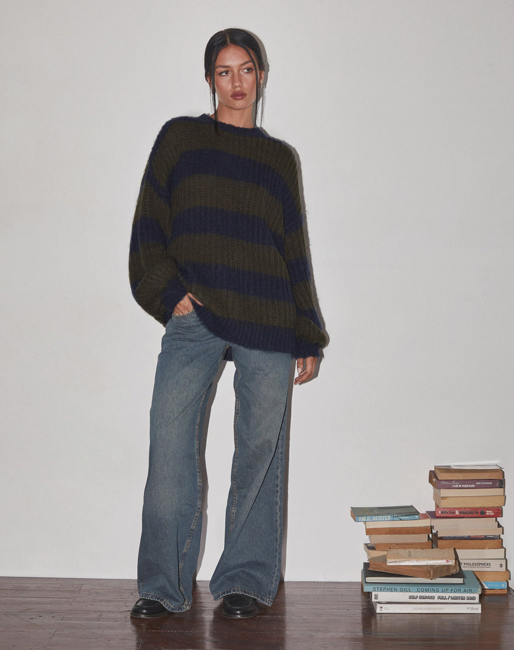 Daren Gestrickter Pullover in Übergröße in Khaki und Marineblau gestreift