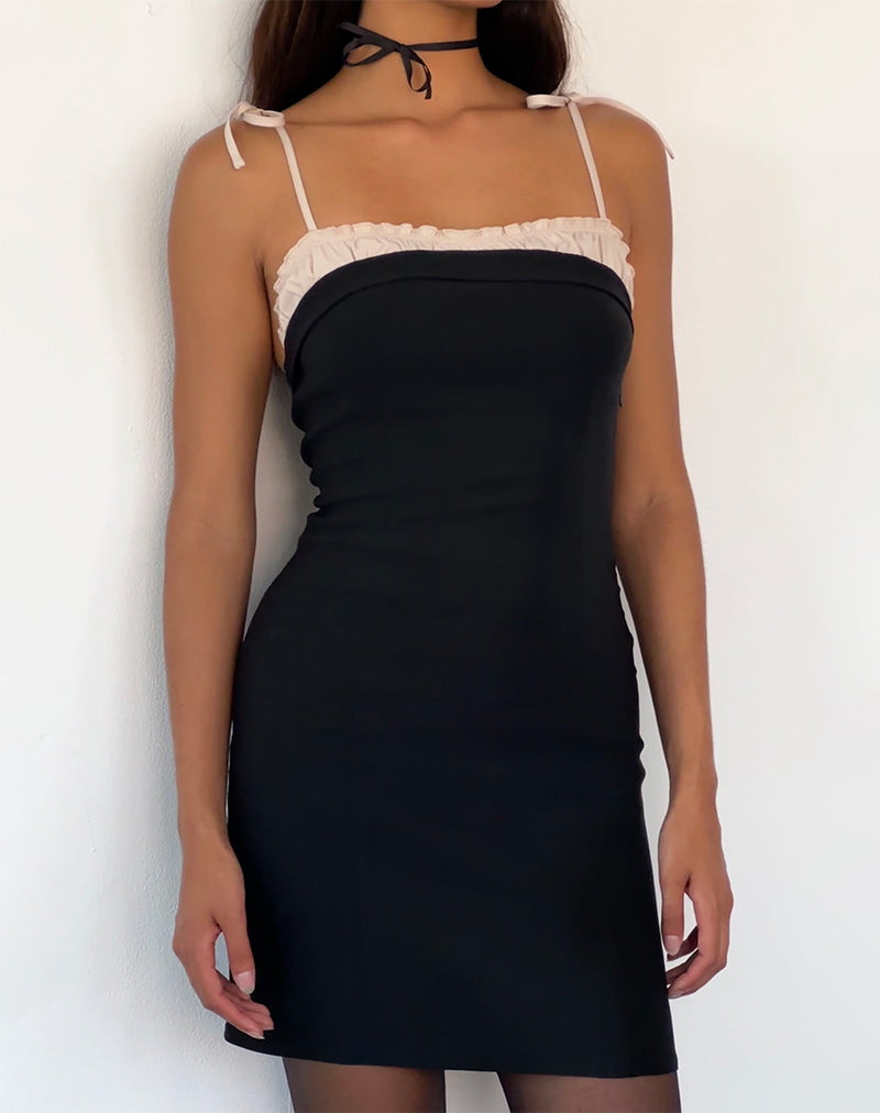 Daruka Minikleid aus schwarzem Satin