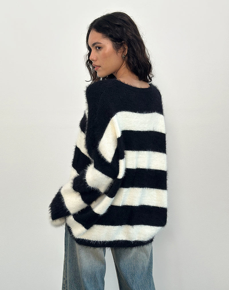 Image of Daya Flauschiger Pullover in Elfenbein und Schwarz gestreift
