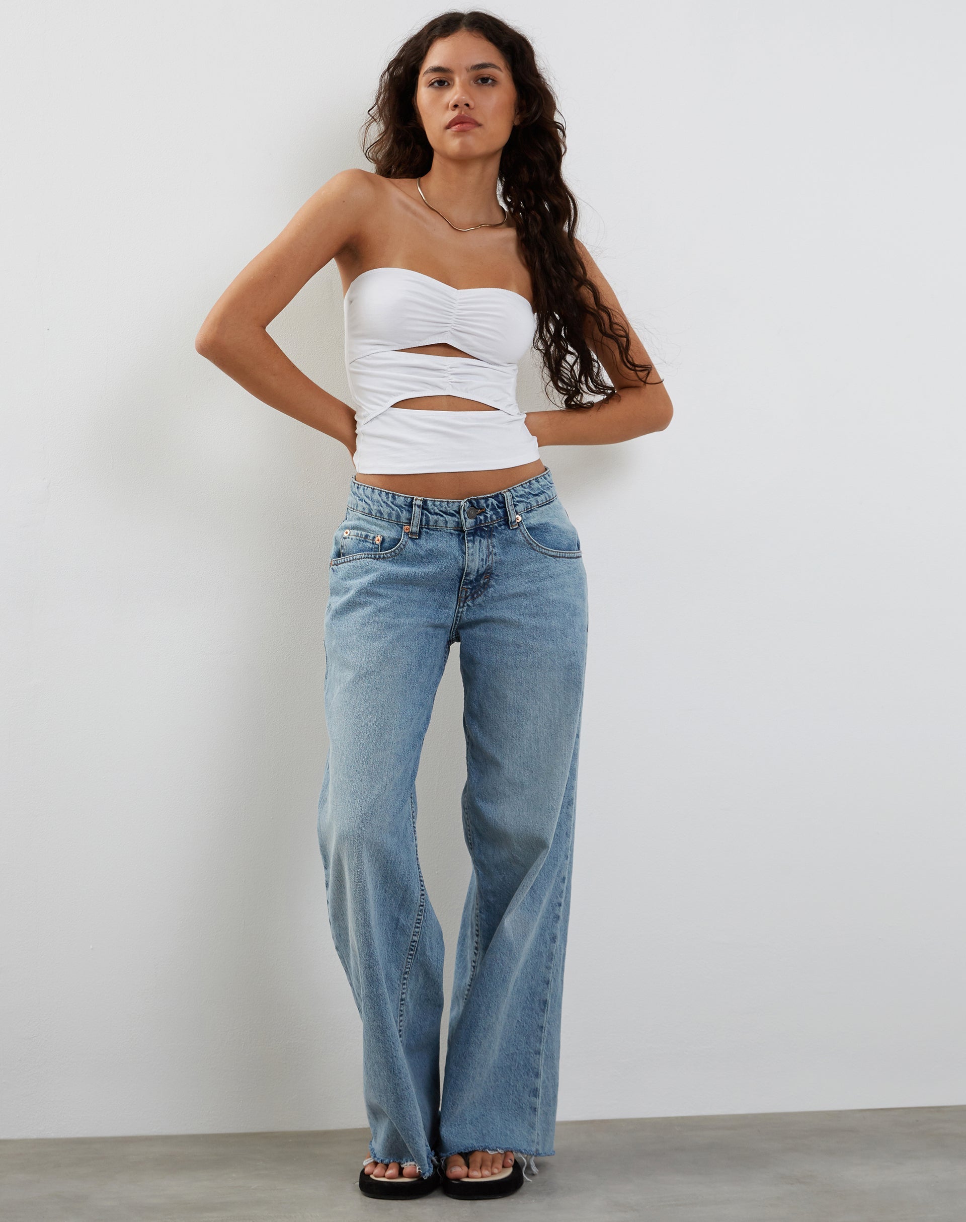 Bild von Dayu Bandeau Crop Top in Weiß