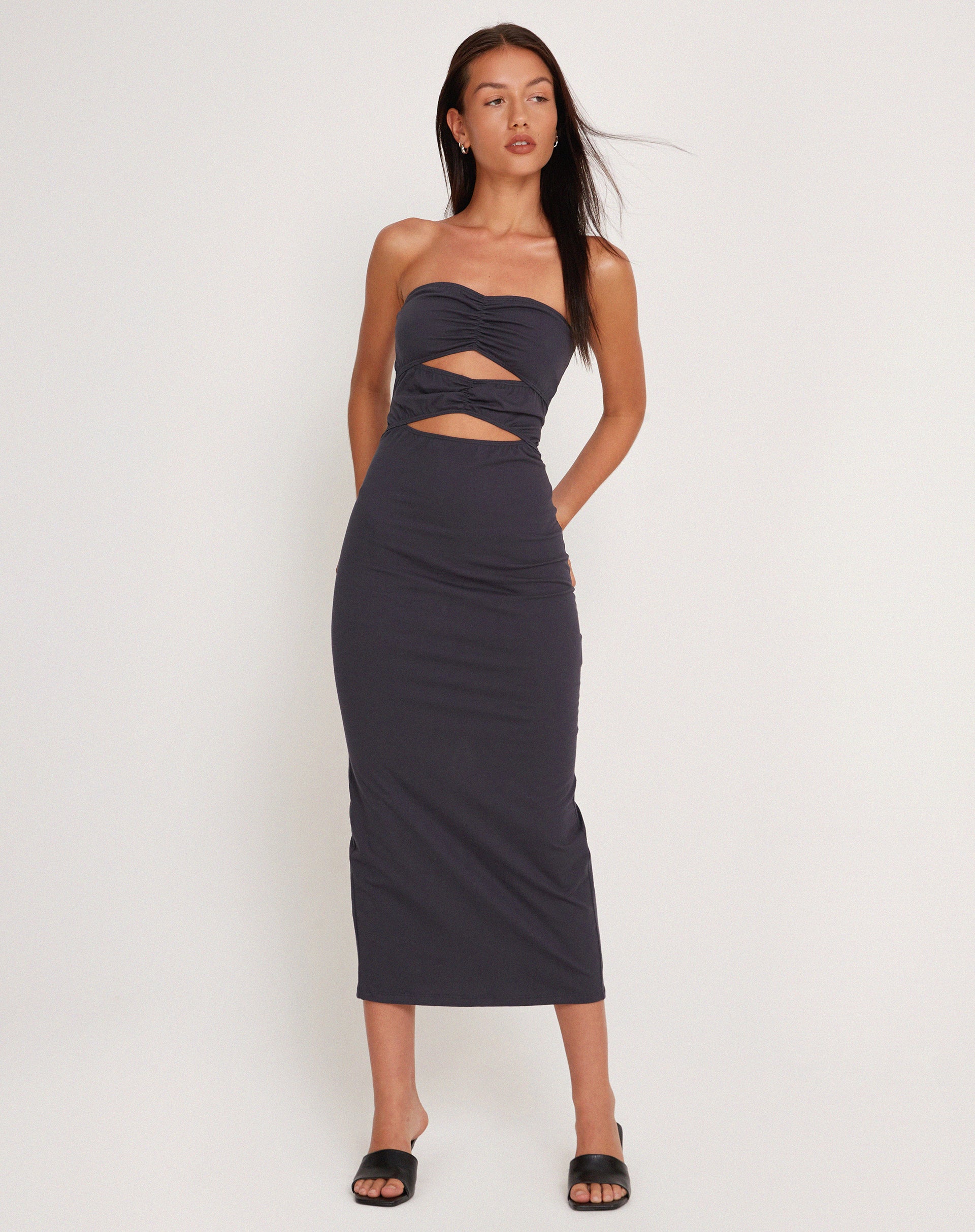 Image of Dayuna Bandeau Midikleid in Ocean Storm