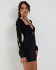 Bild von Delaris Langärmeliges Neckholder-Minikleid in Schwarz