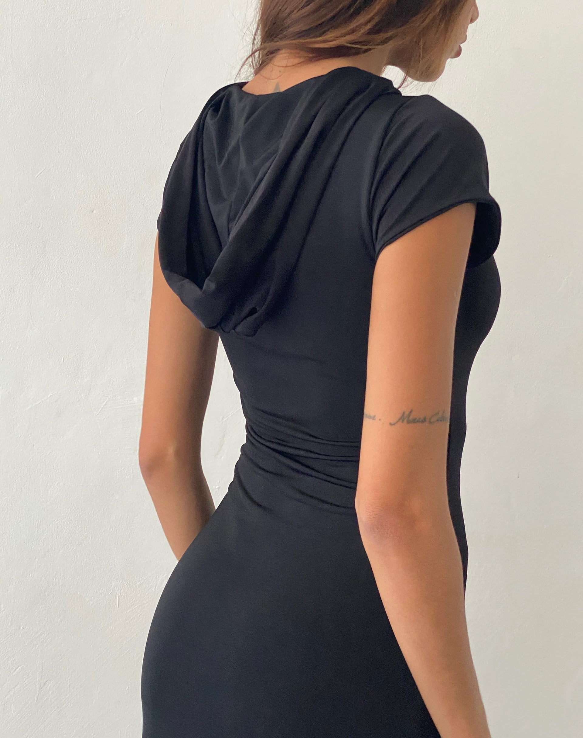 Image of Dixie Maxikleid mit Kapuze in Slinky Black