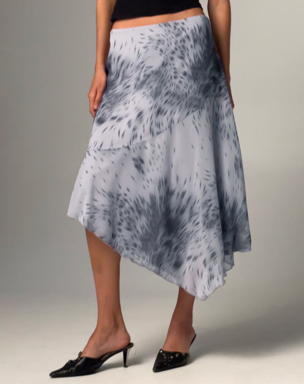 Cinta Low Rise Midirock mit verzerrtem Tierprint
