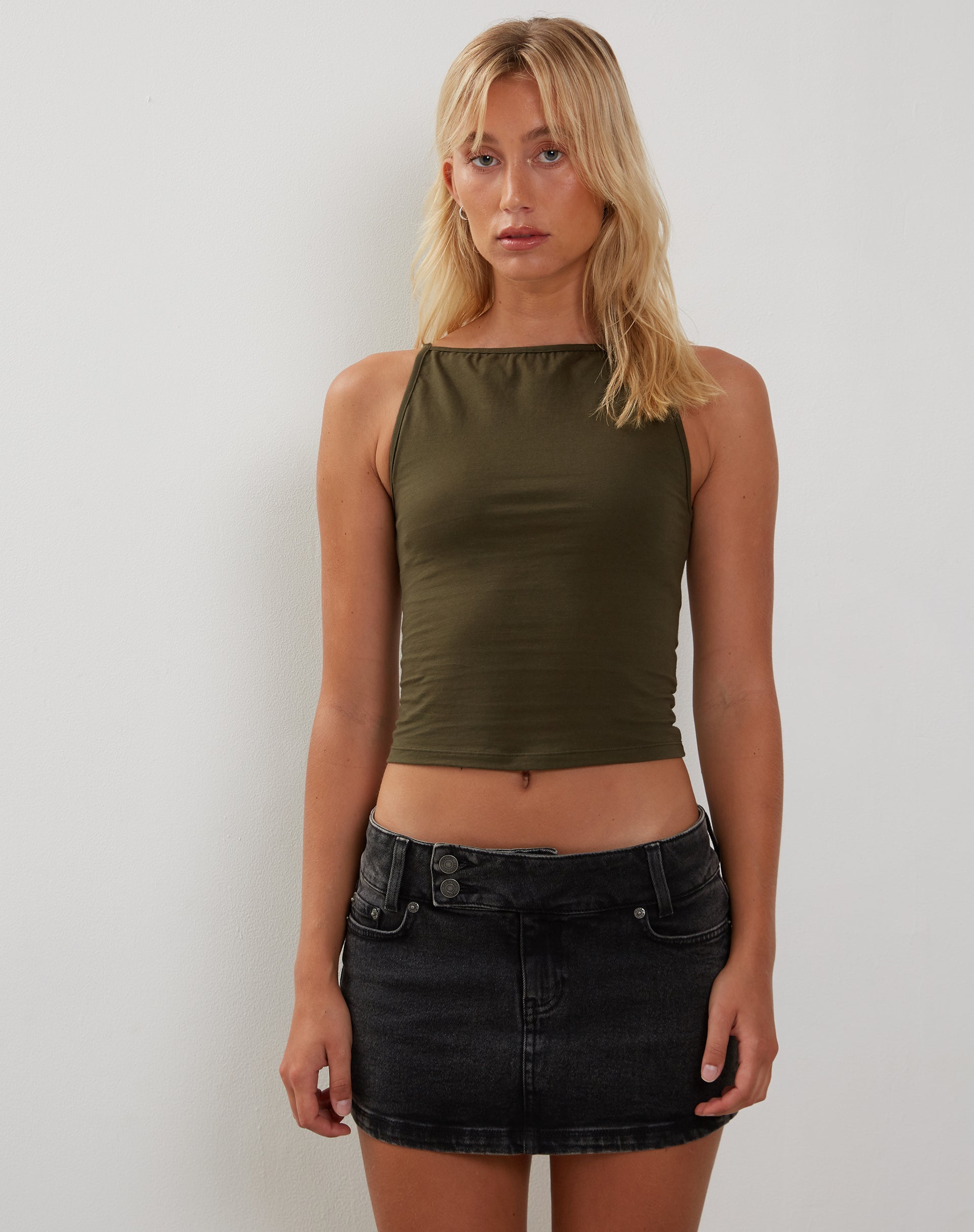 Bild von Dudley Weste in Olive