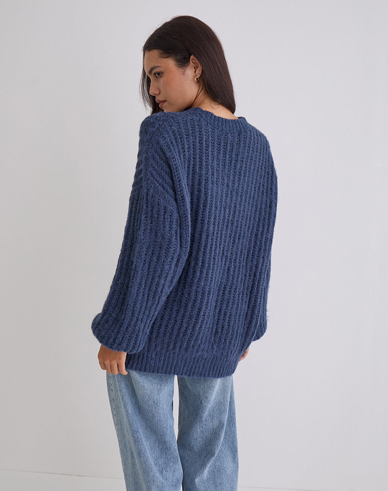 Image of Daren Übergroßer gestrickter Pullover in Navy