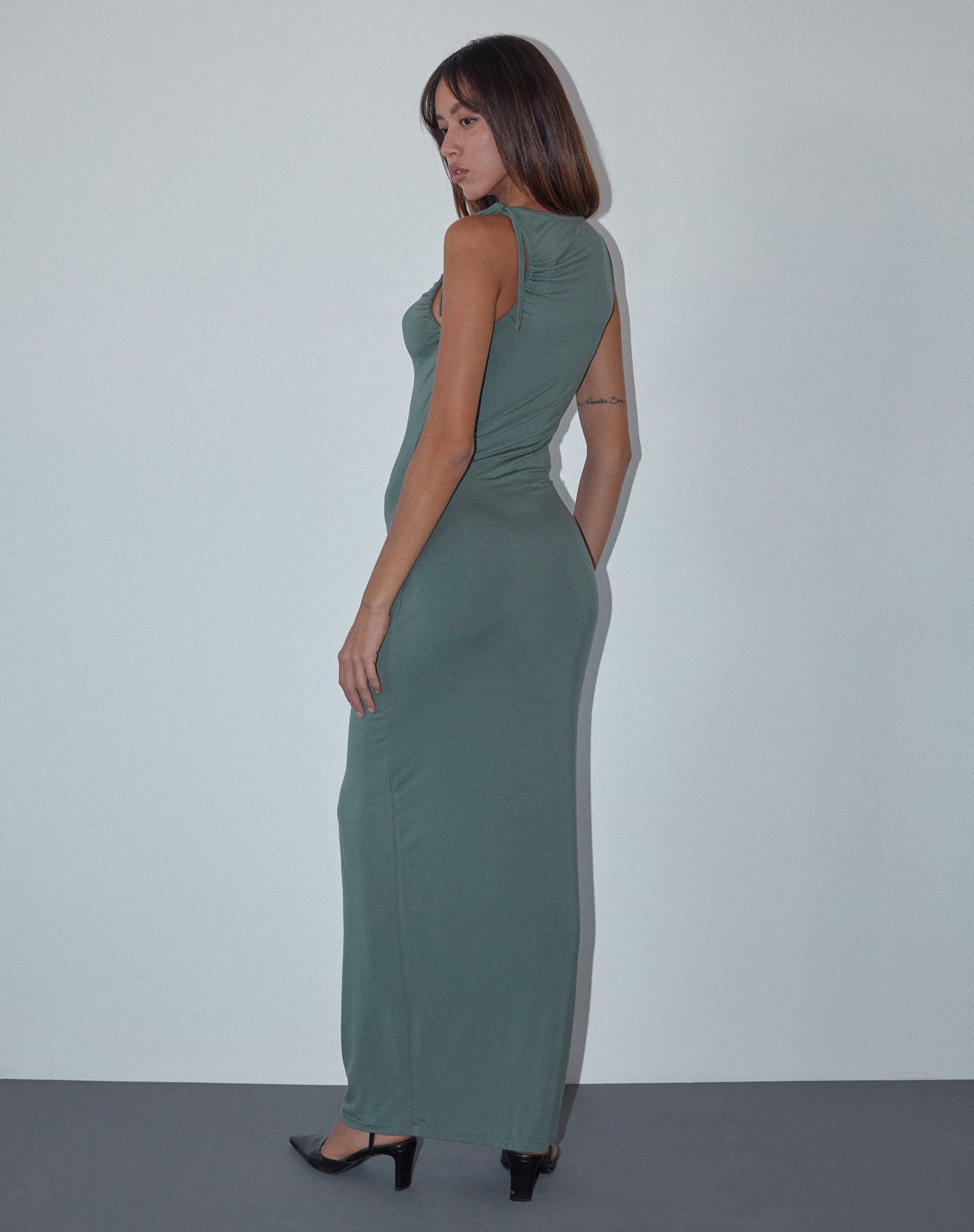 Bild von Elinor Maxikleid in Slinky Olive
