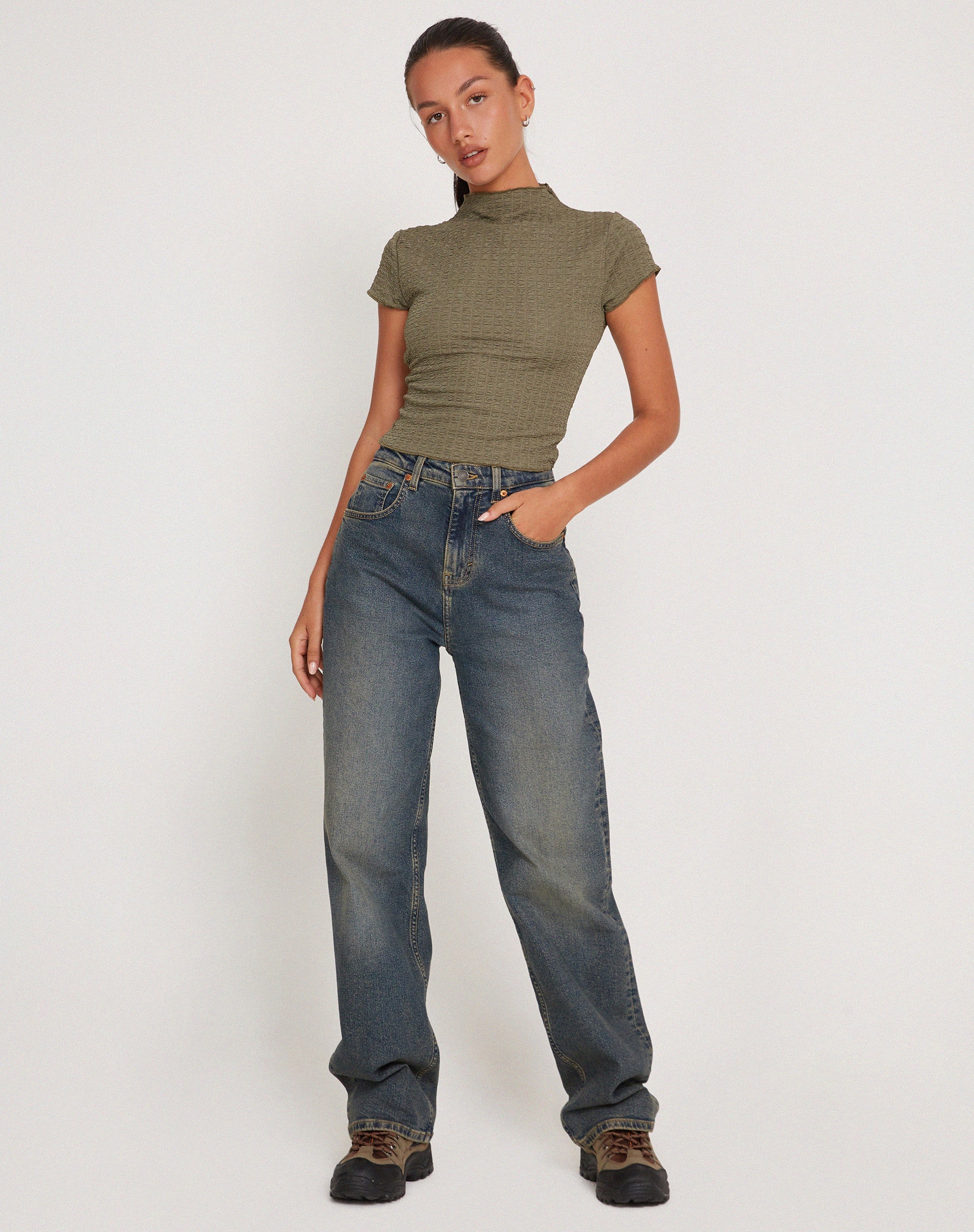 Bild von Elton Hochgeschlossenes Top in Khaki