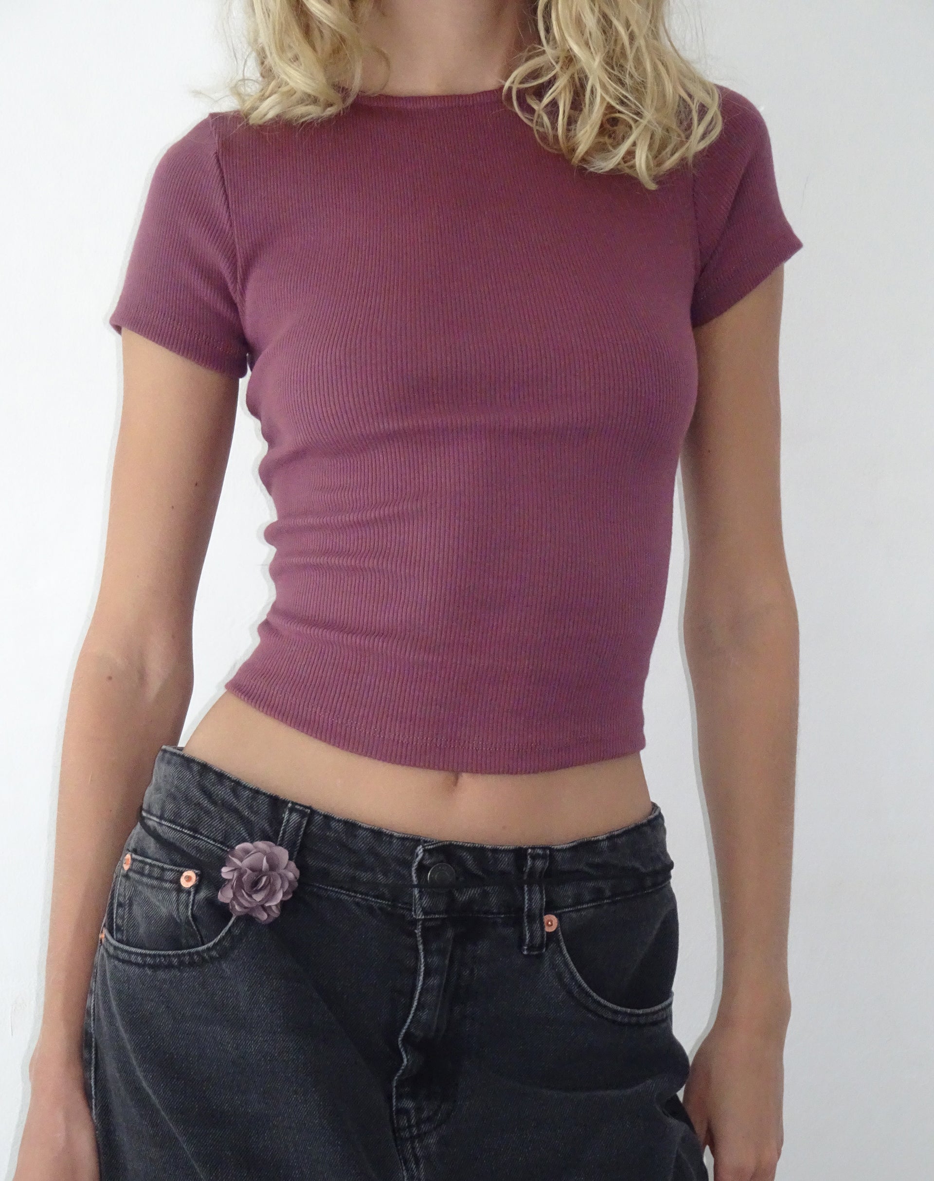 Bild von Elyto Geripptes Tee mit offenem Rücken in Mauve