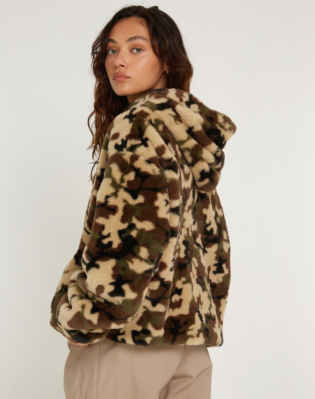 Emerson Kunstfell Jacke in Camo Braun Kiesel