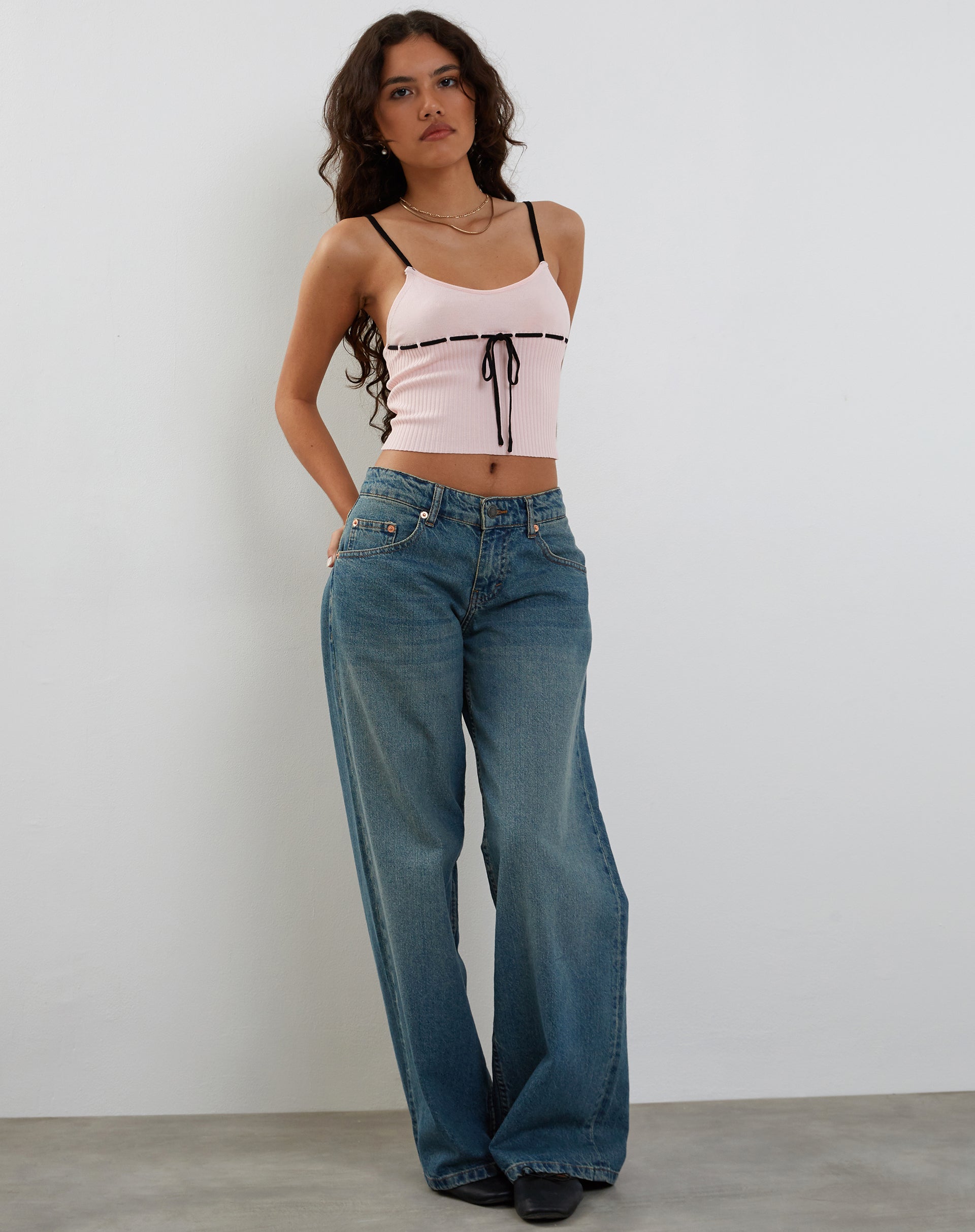 Bild von Emonie Cami Top in Blush rosa