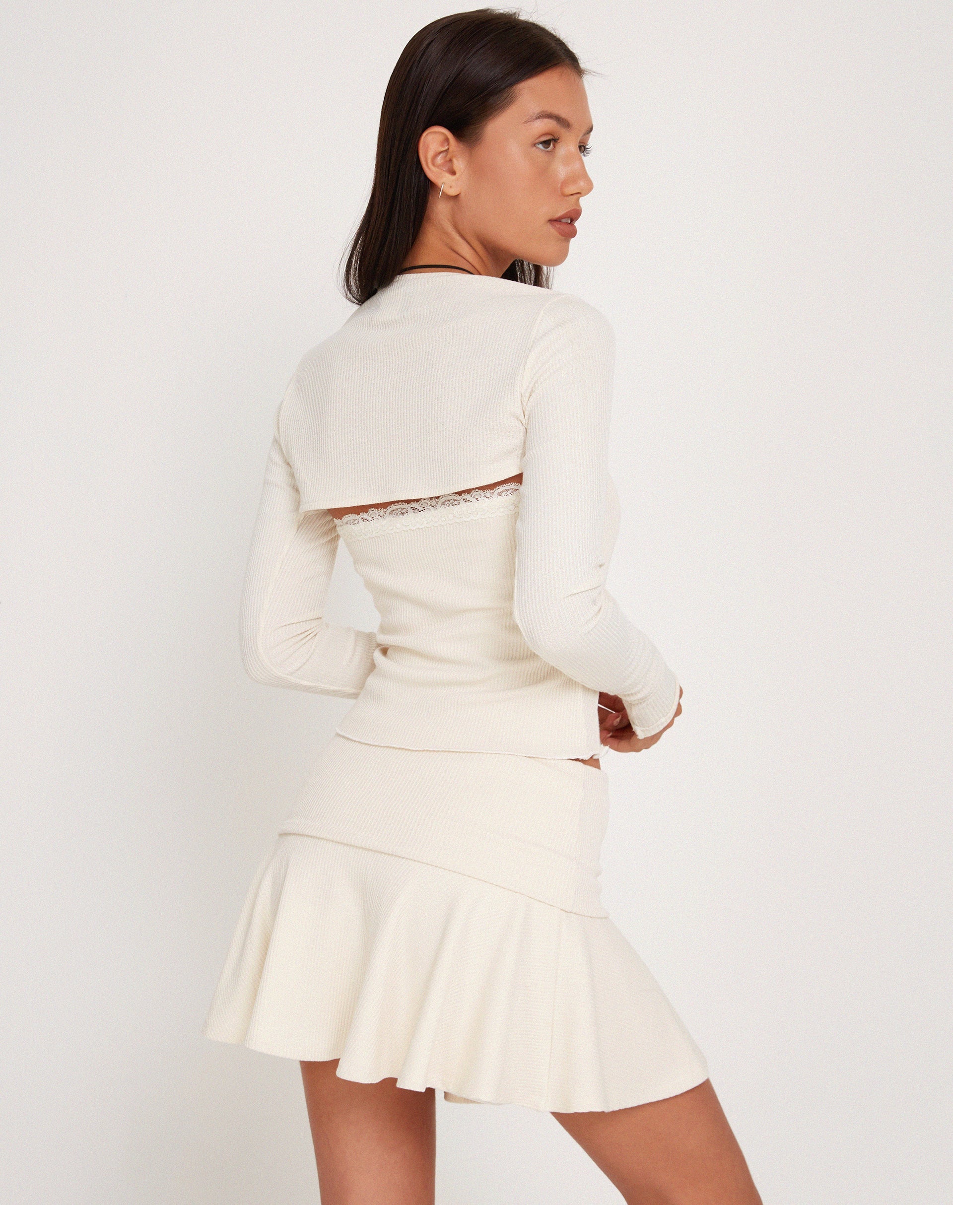 Bild von Suri Rib Shrug Top in Elfenbein