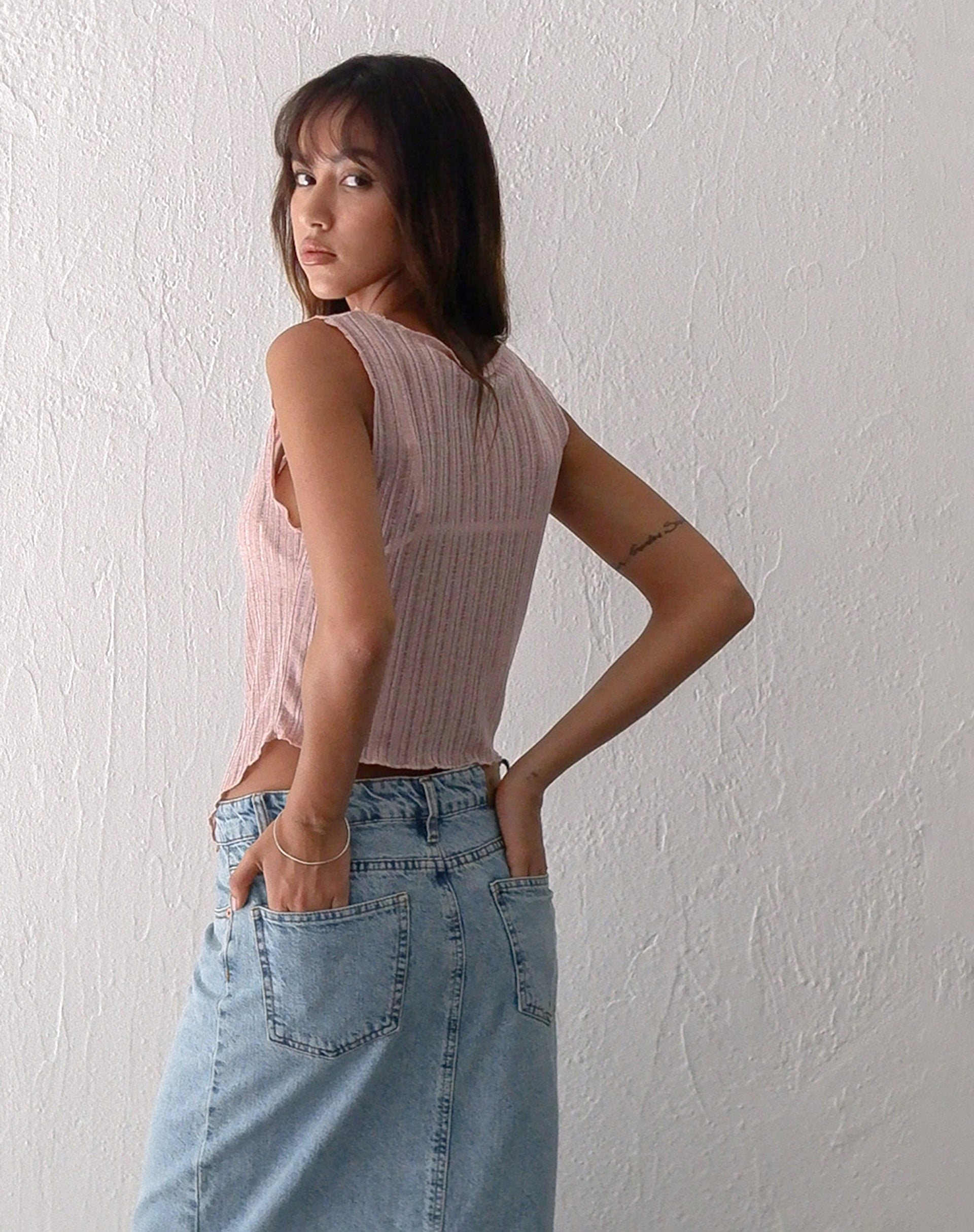 Bild von Etta Knitted Vest Top In Pink