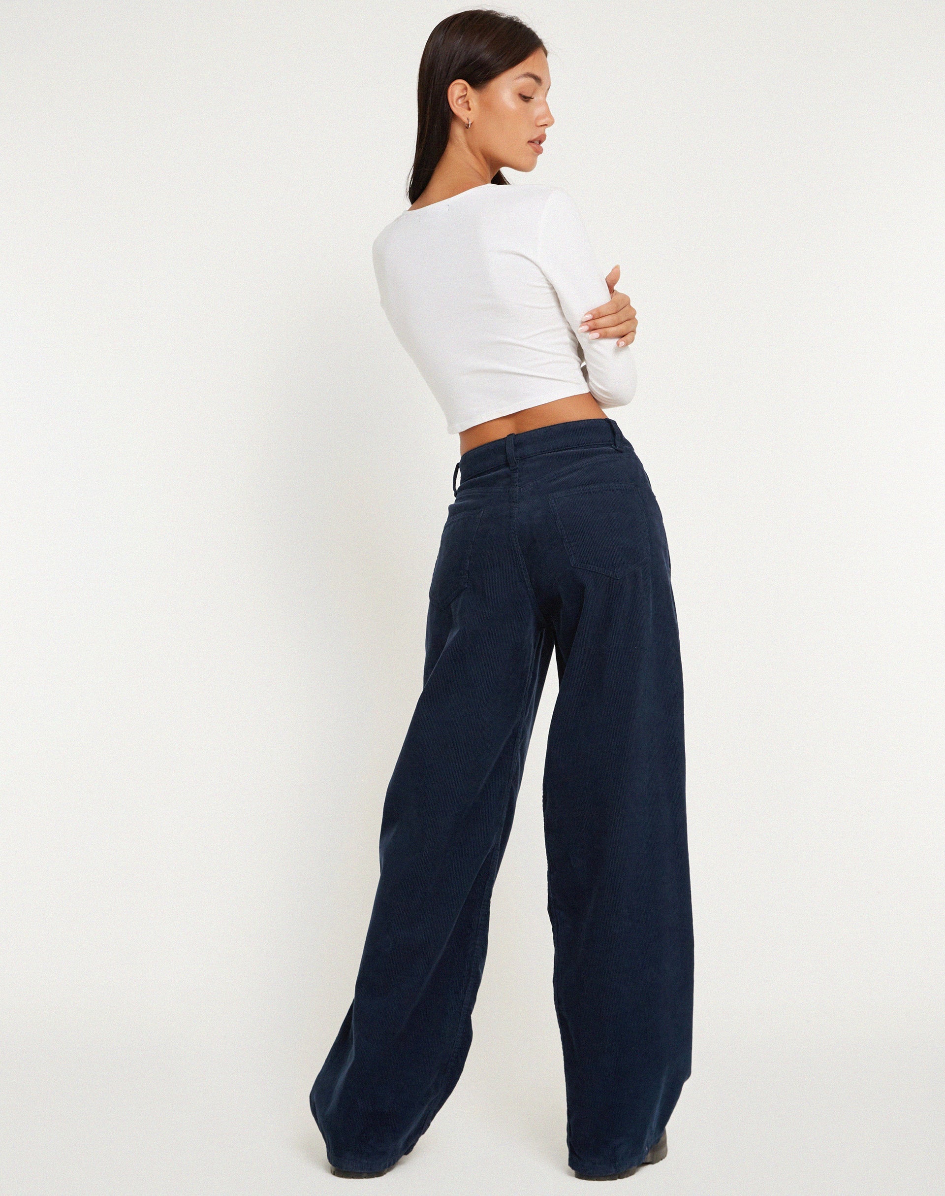 Bild von Roomy Extra Wide Jeans in Cord Navy