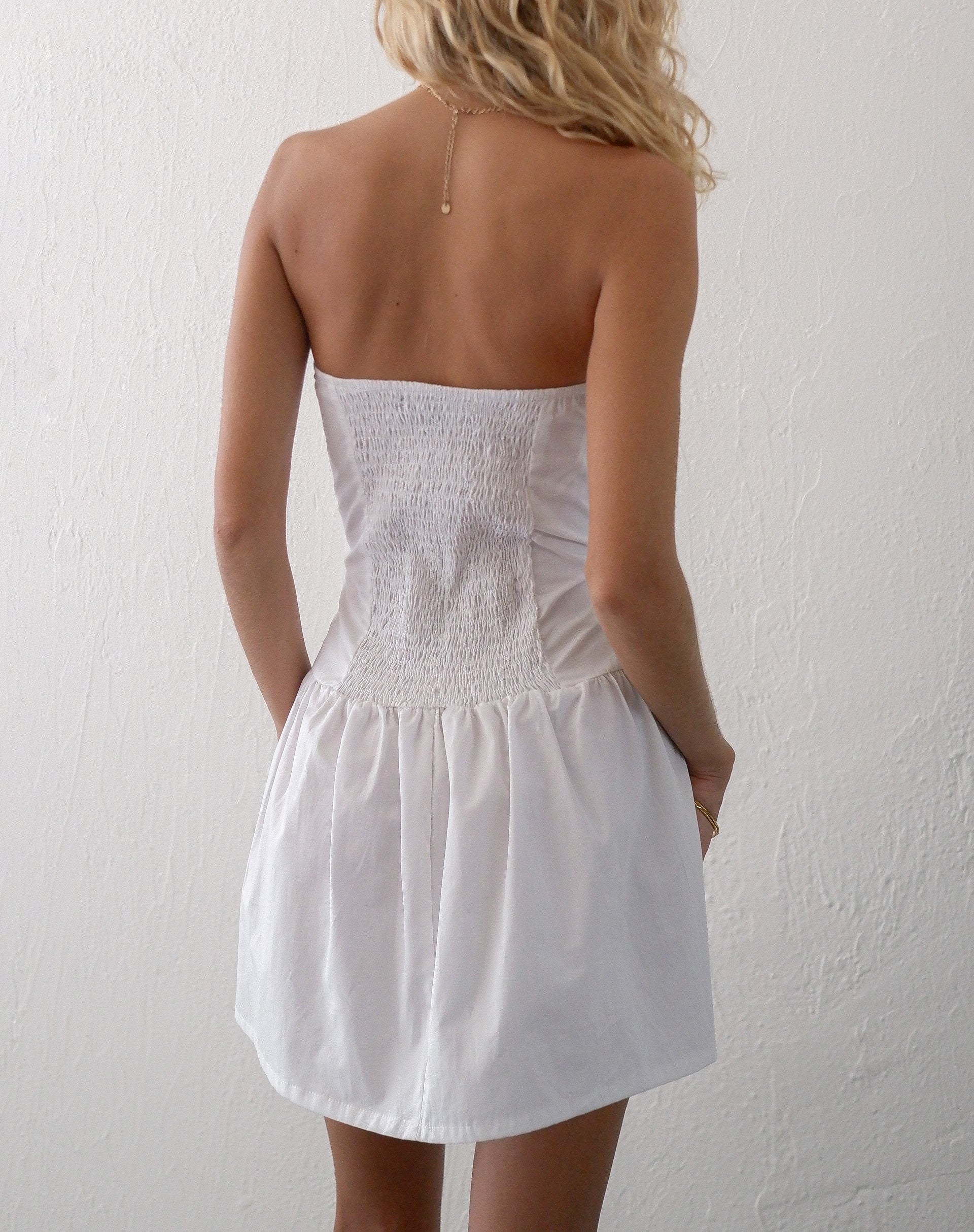 Image of Faelyn Bandeau-Minikleid aus Popeline Weiß