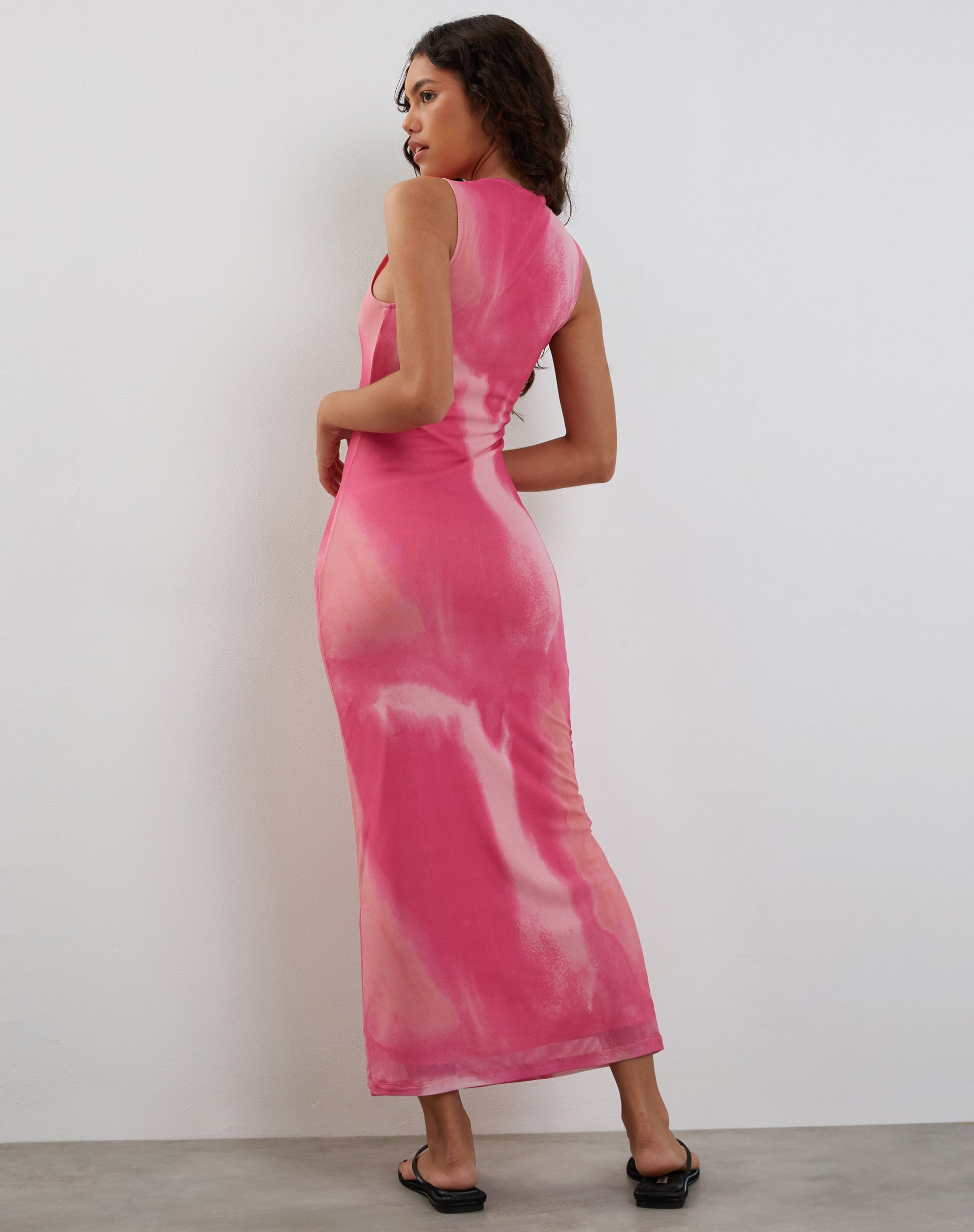 Bild von Fayola Bedrucktes Maxikleid in Aquarellrosa