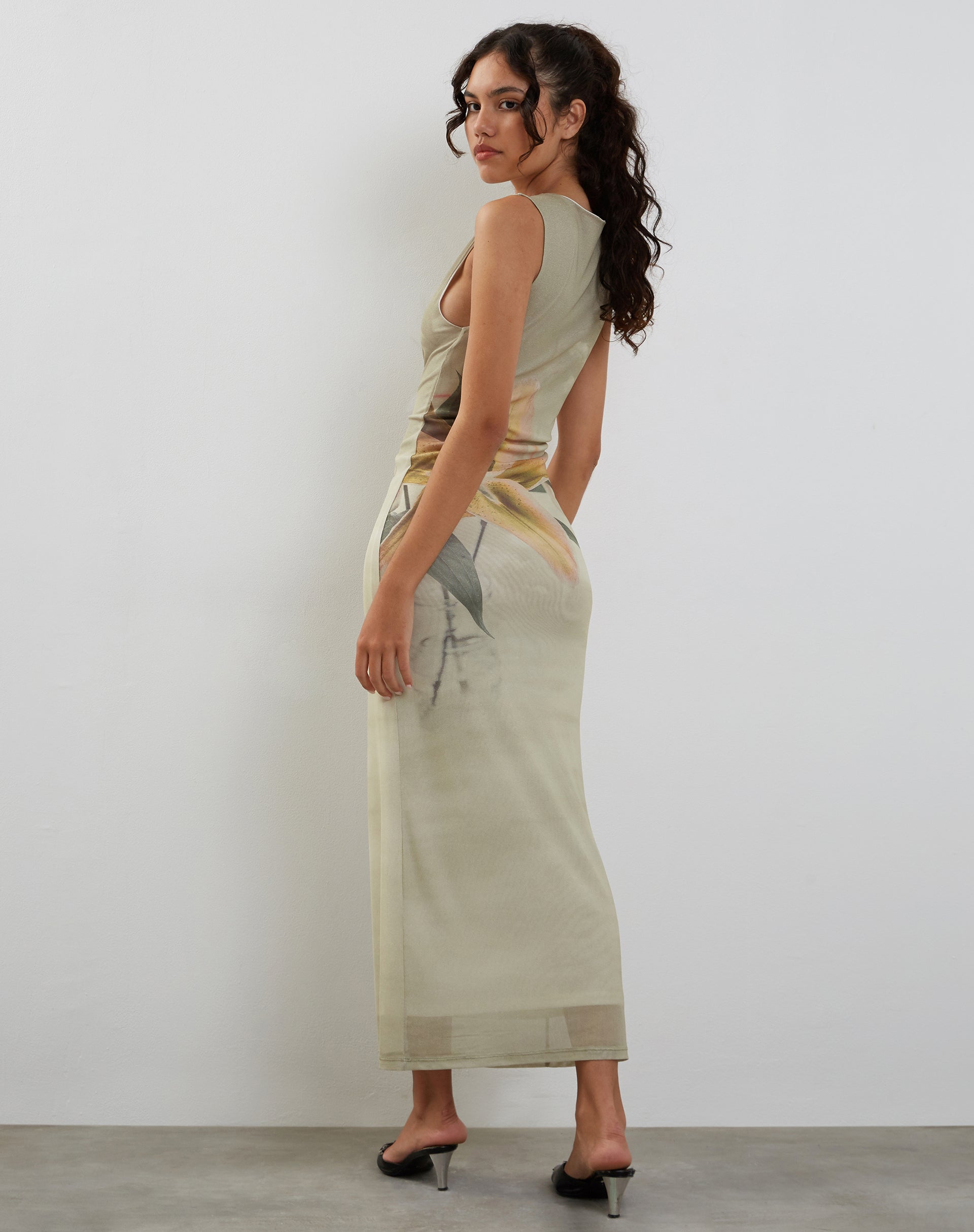Image of Fayola Bedrucktes Maxikleid in Gelb Lily Print