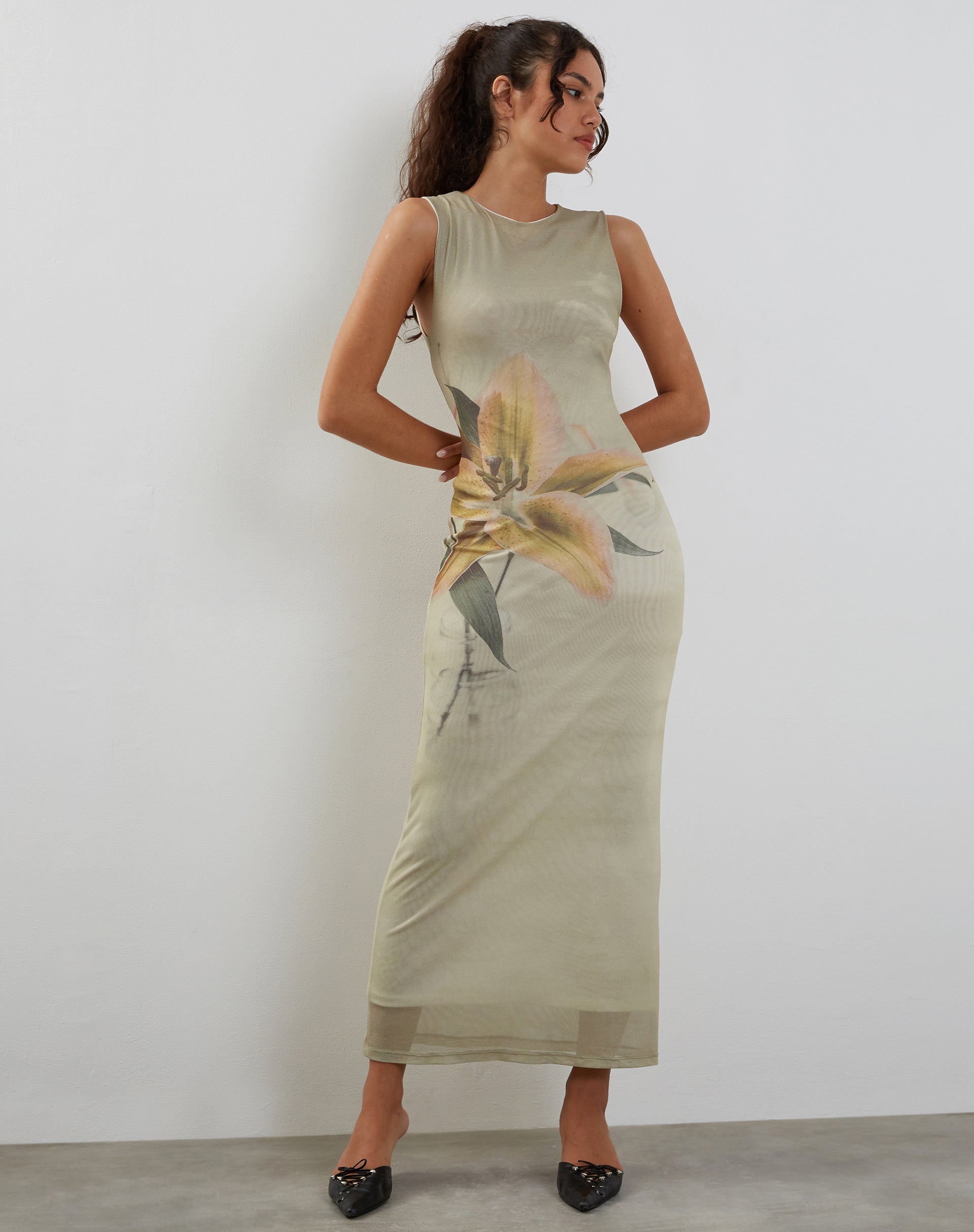 Image of Fayola Bedrucktes Maxikleid in Gelb Lily Print