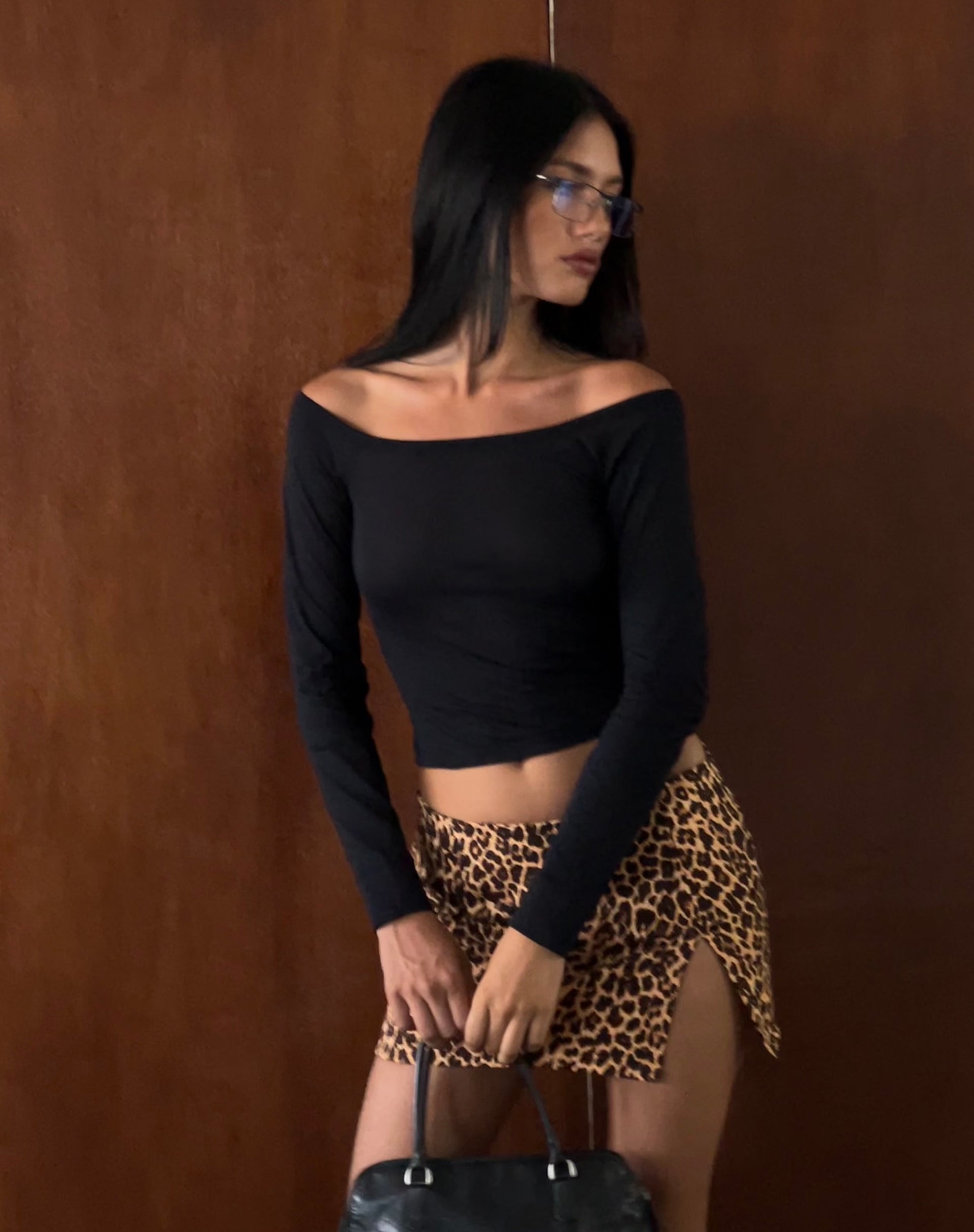 Image of Gavya Langärmeliges Bardot-Top in Schwarz
