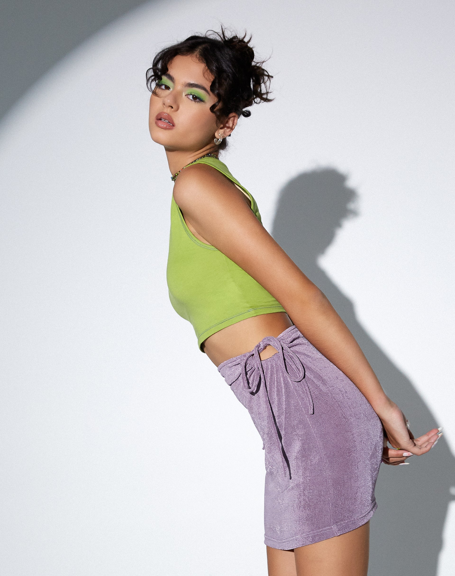 Bild von MOTEL X OLIVIA NEILL Midang Minirock aus Krepp Lavendel