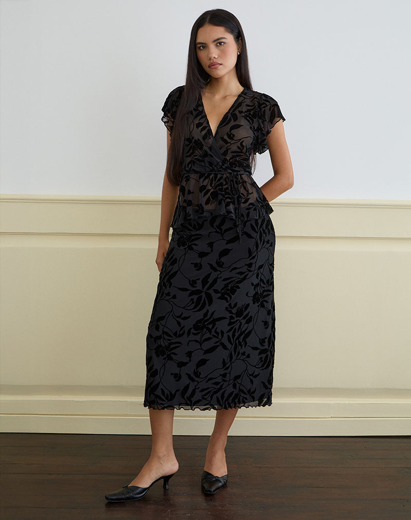 Image of Giuliana Wrap Top in Flock Leaf Flower Schwarz