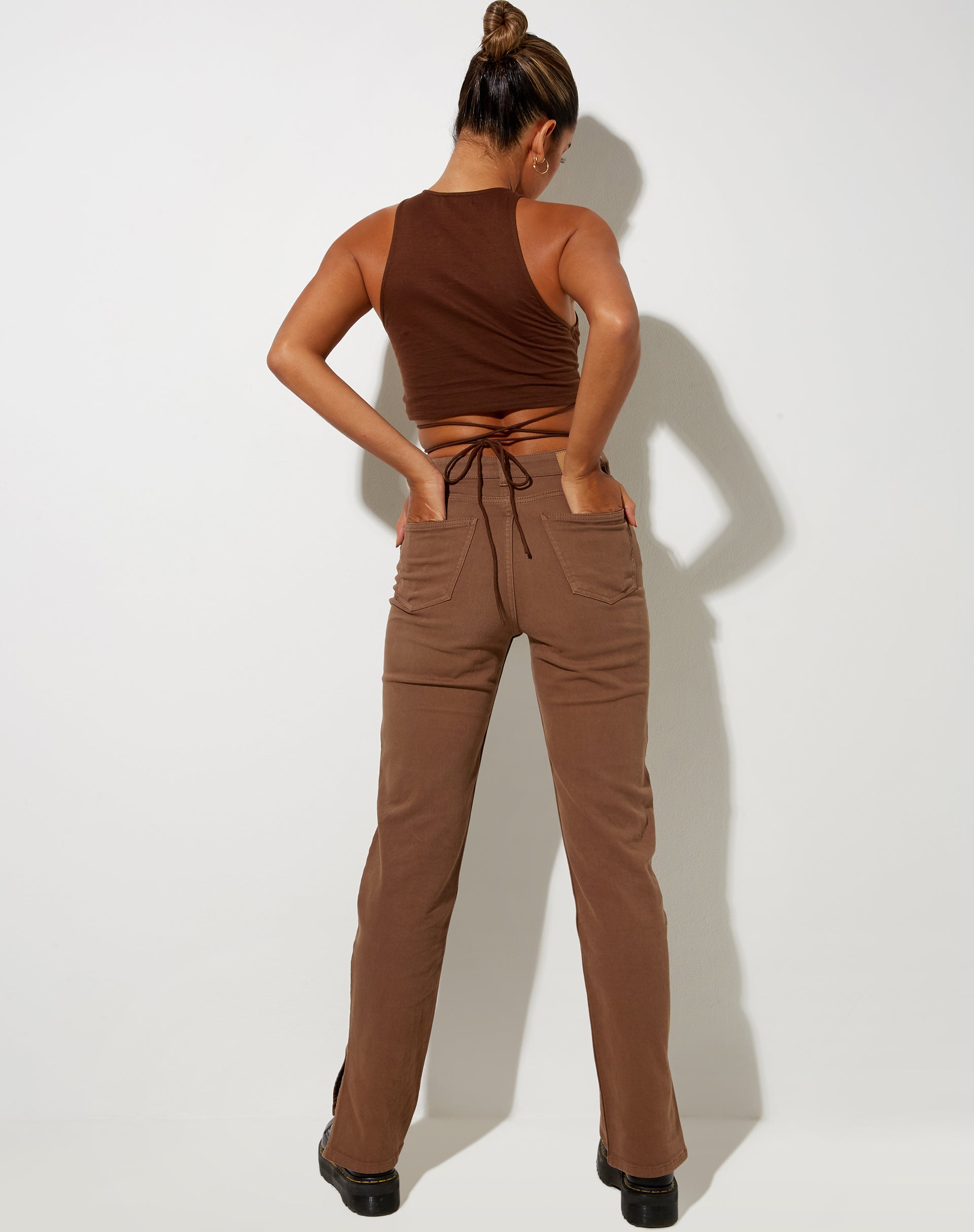 Bild von Giwta Crop Top aus Lycra Kakao