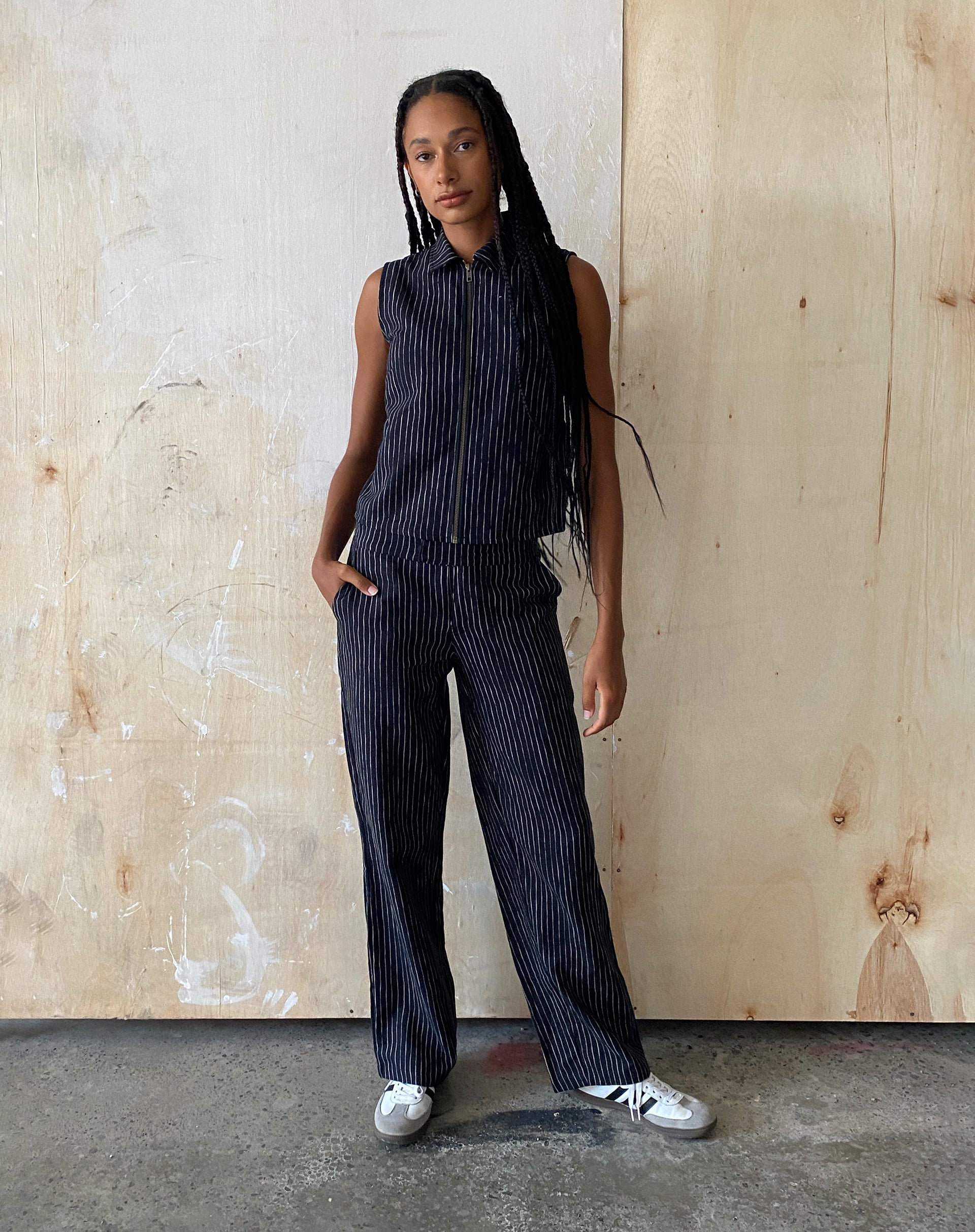 Image of MOTEL X JACQUIE Graba Straight Leg Trouser in Sketchy Stripe Schwarz