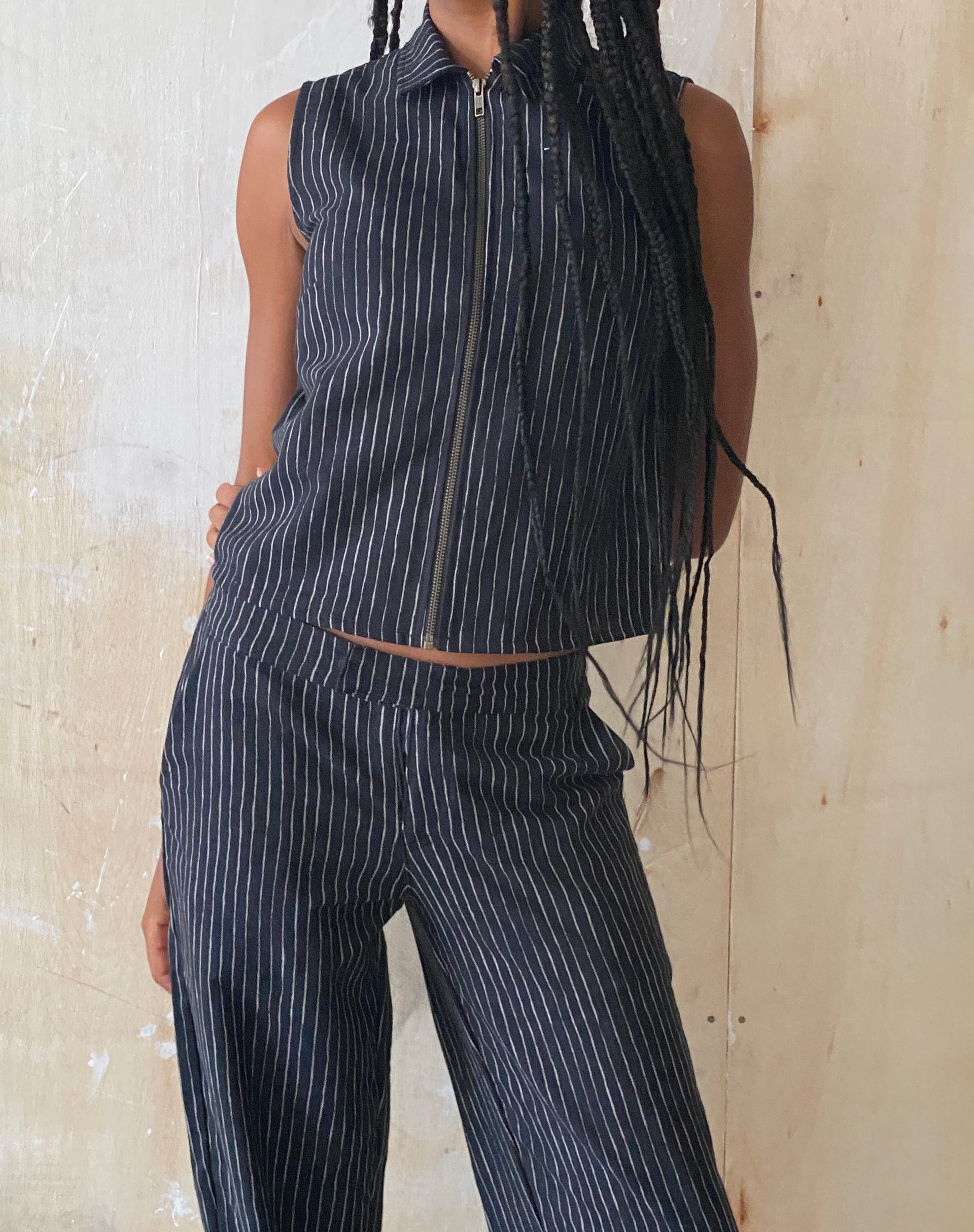 Image of MOTEL X JACQUIE Graba Straight Leg Trouser in Sketchy Stripe Schwarz