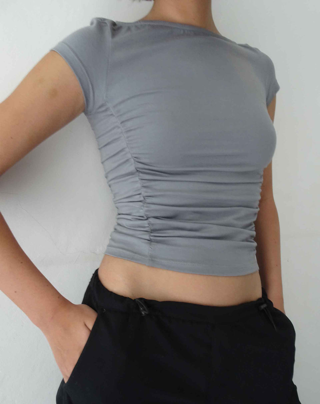 Grae Crop Top in Grau