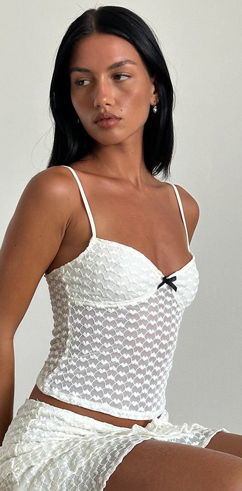 Bild von Grafika Cami Top in Elfenbein Herz Spitze
