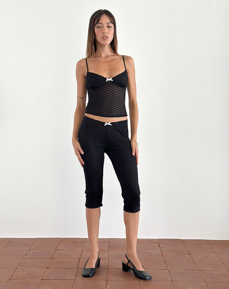 Asih Capri-Hose aus schwarzer Herzspitze