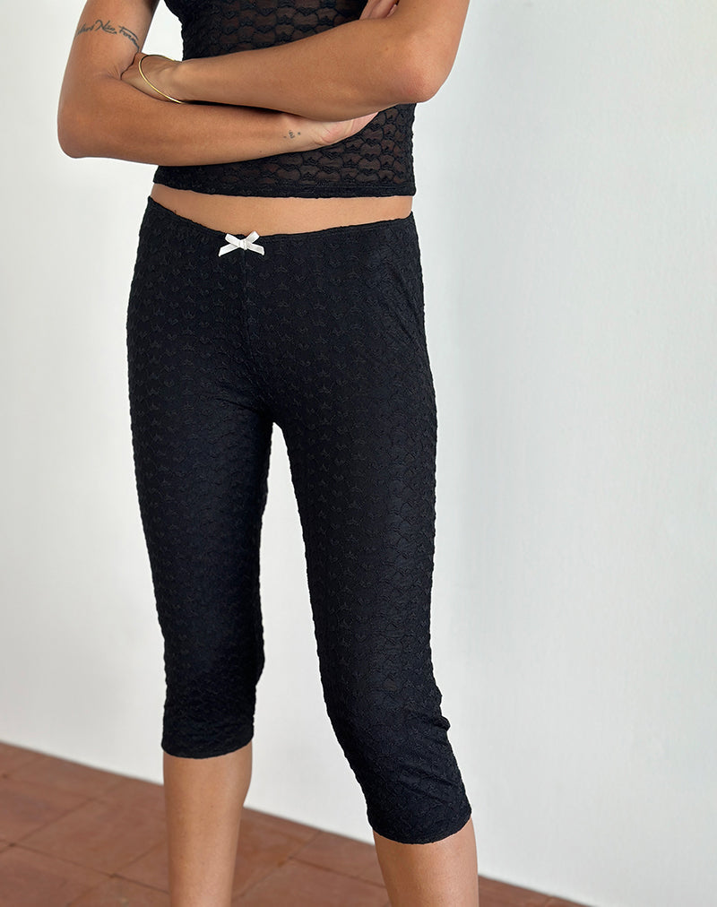 Asih Capri-Hose aus schwarzer Herzspitze