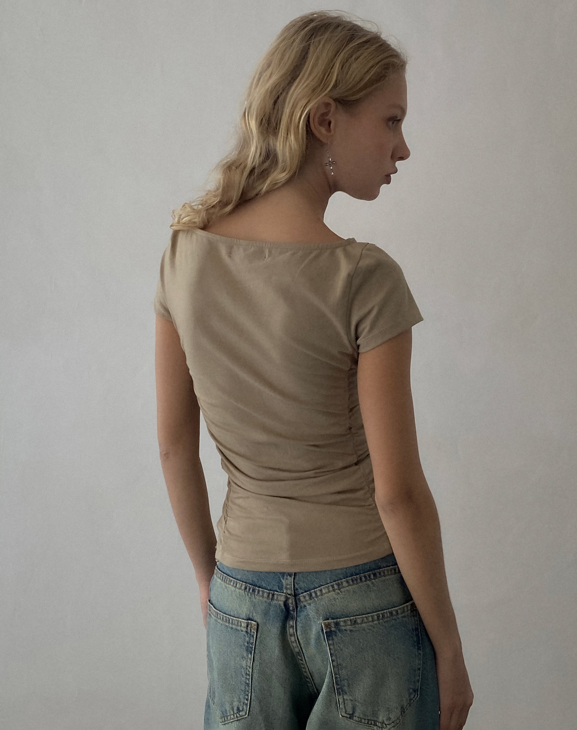 Image of Gryae Top mit geraffter Front in Biscotti