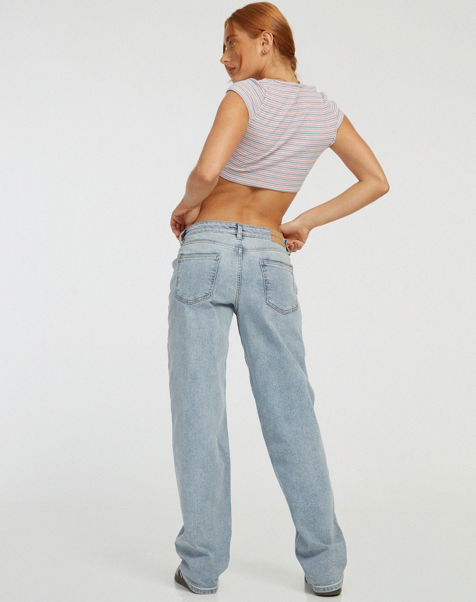 Bild von Guanna Crop Top in Stripe Rib Blau und Pfirsich