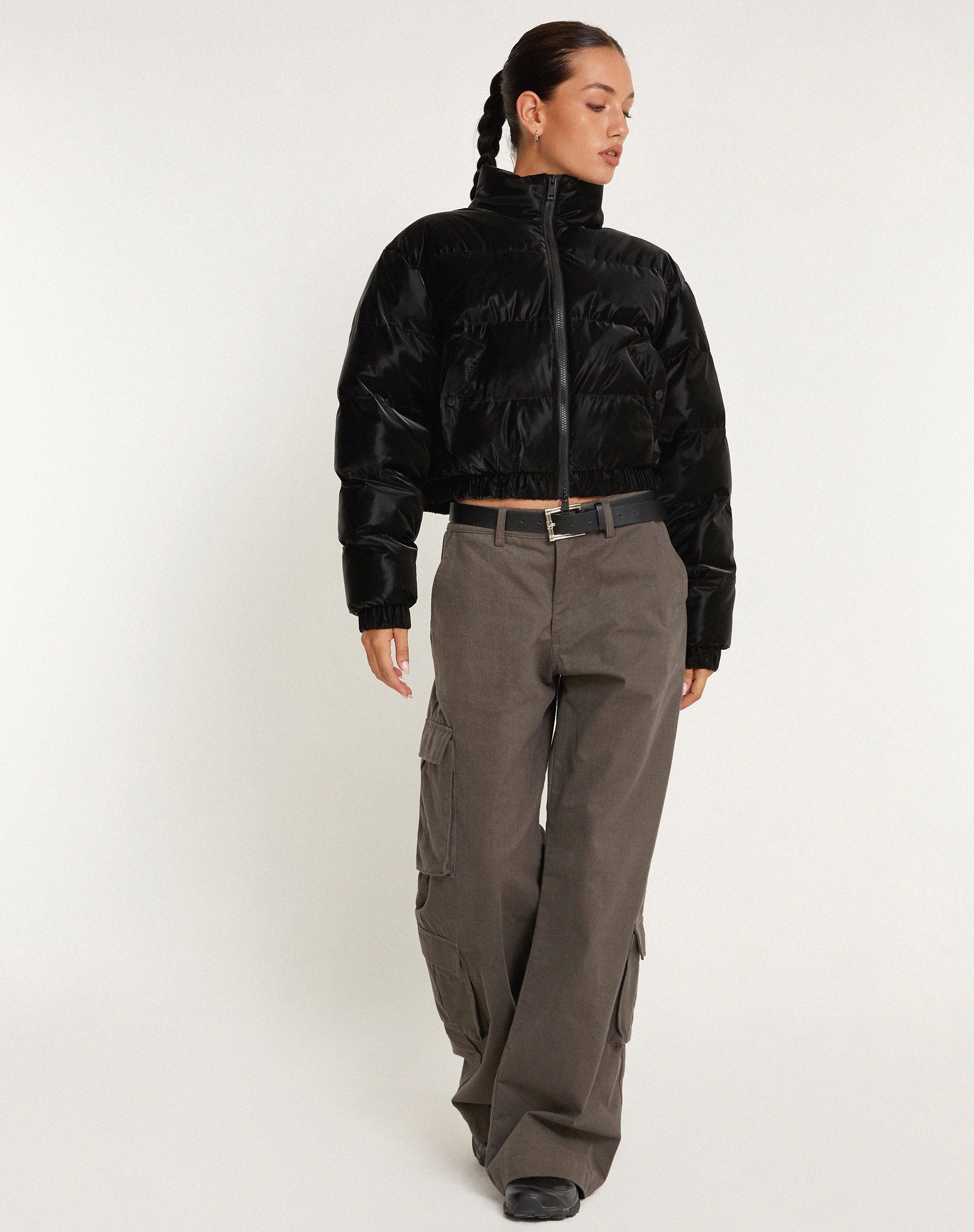Image of Guntur Puffa Jacket in Schwarz