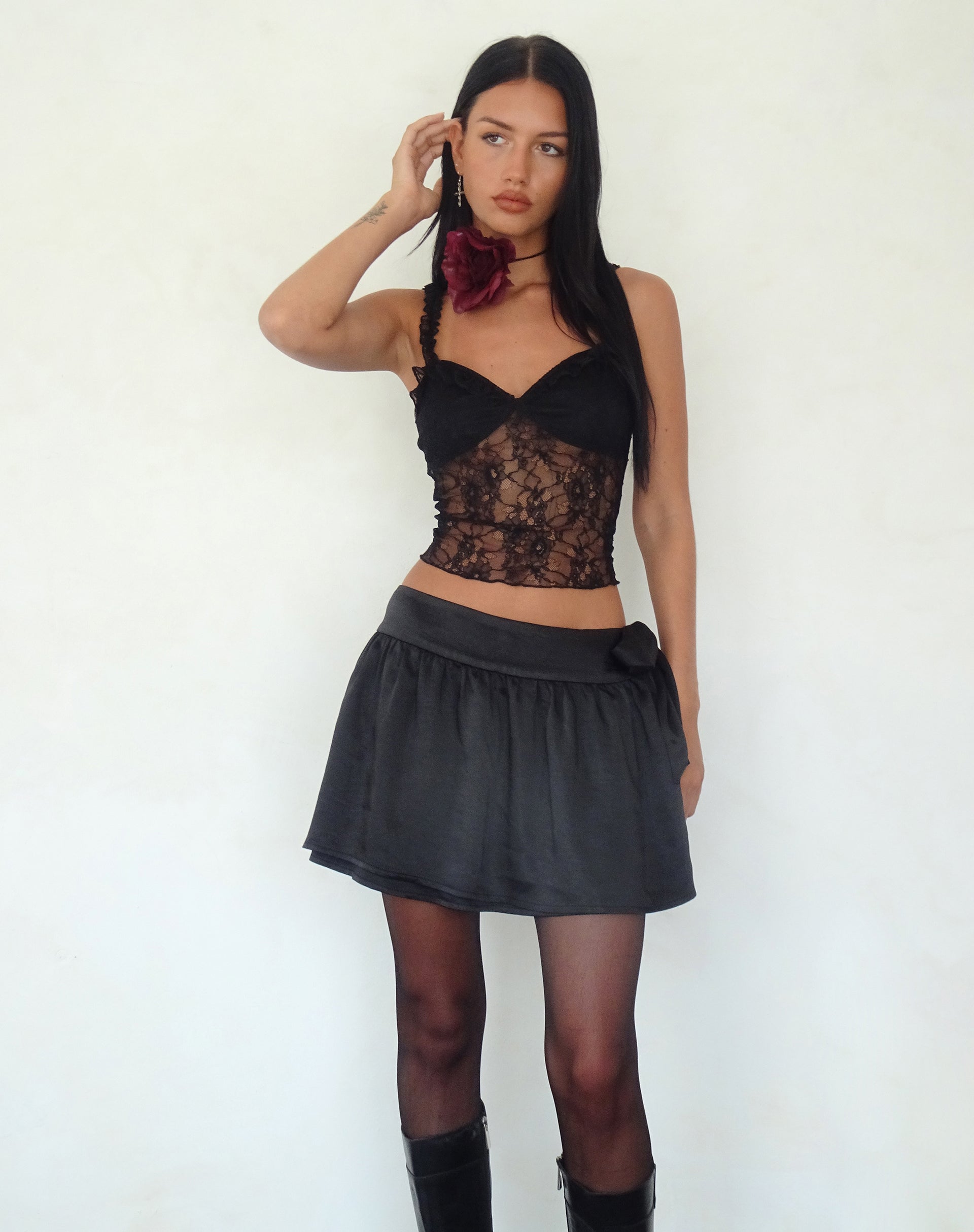 Bild von Habema Wickelminirock aus Satin Schwarz