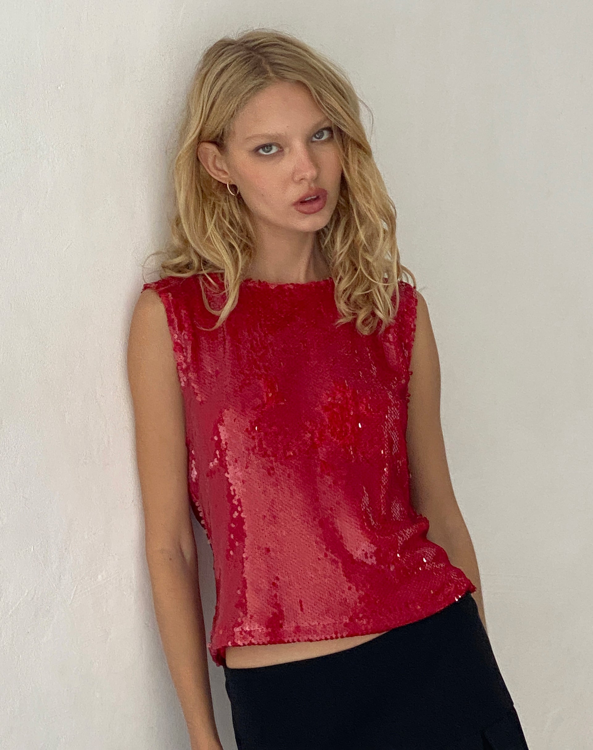 Bild von Hala Vest Top in Pailletten Rot