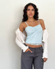 Image of Hali Cami Top aus eisblauer Orchideen-Spitze