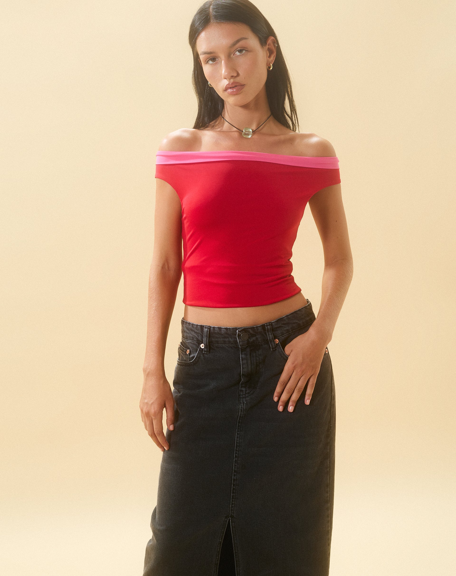 Bild von Halle Bardot Top in Rot Rosa