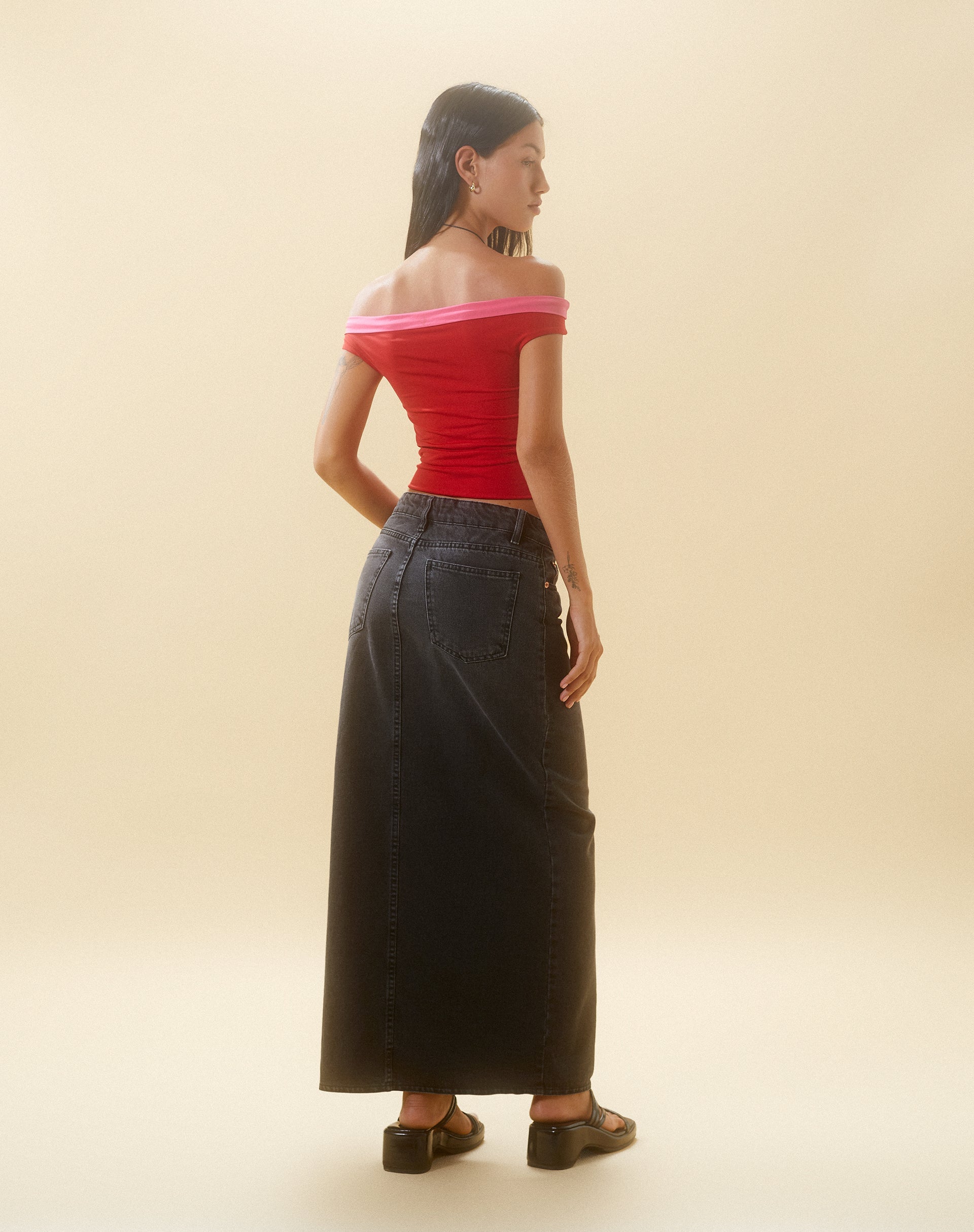 Bild von Halle Bardot Top in Rot Rosa