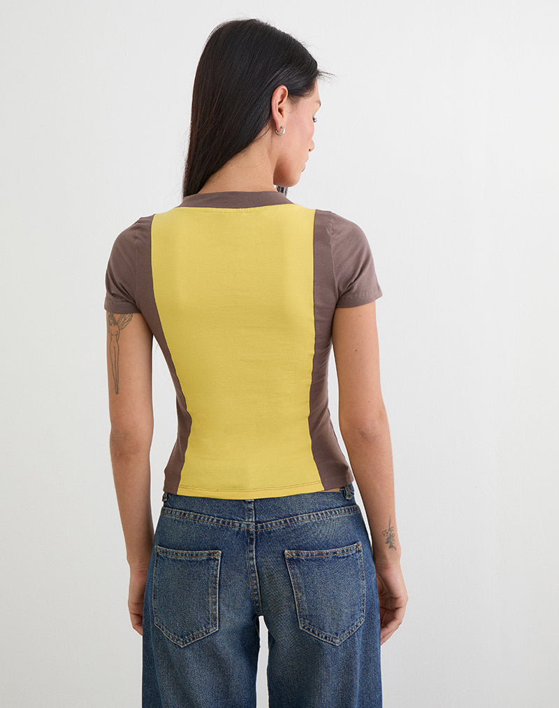 Bild des Haloda V-Ausschnitt-Oberteils in der Farbkombination Sunflower Coffee Quartz