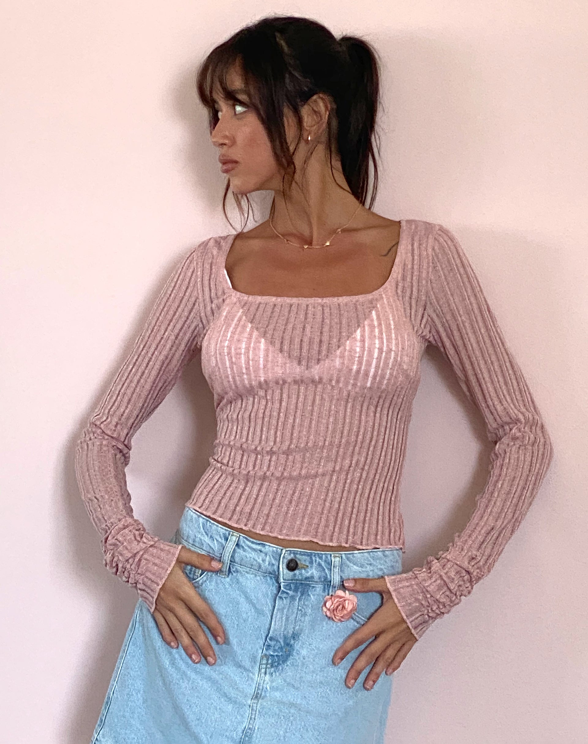 Bild von Halsey Knitted Extra Long Sleeve Top in Pink