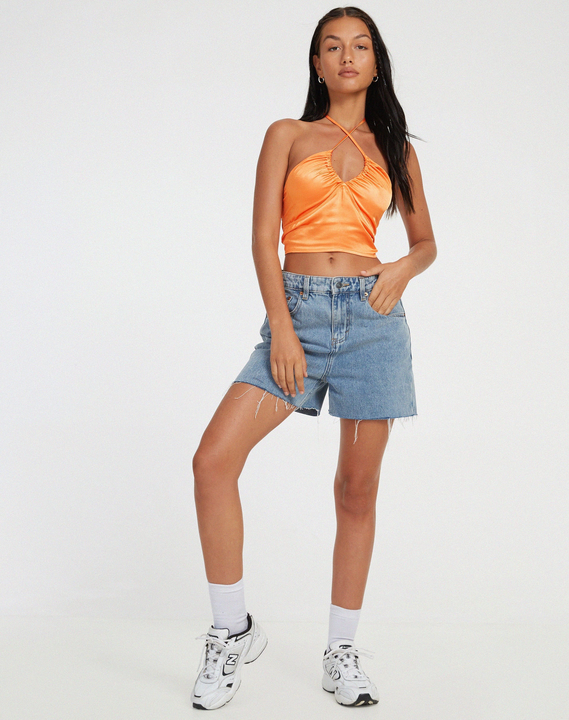Bild von Haltri Crop Top in Satin Orange