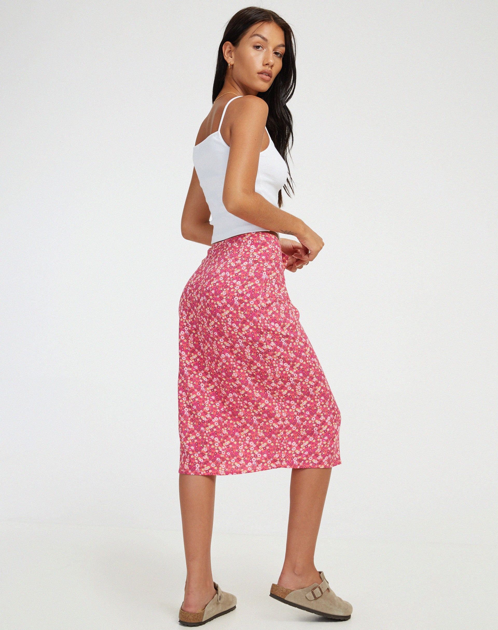 Abbildung des Midirocks Harriet in Ditsy Floral Pink