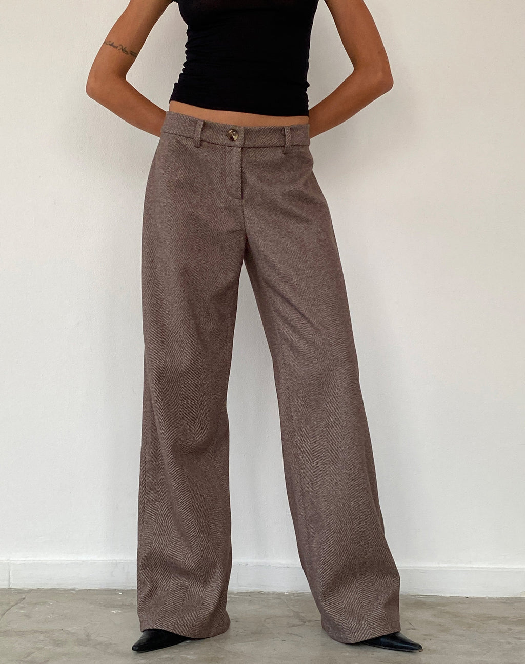 Helsa Low Rise Hose in Dunkelbraun Tailoring