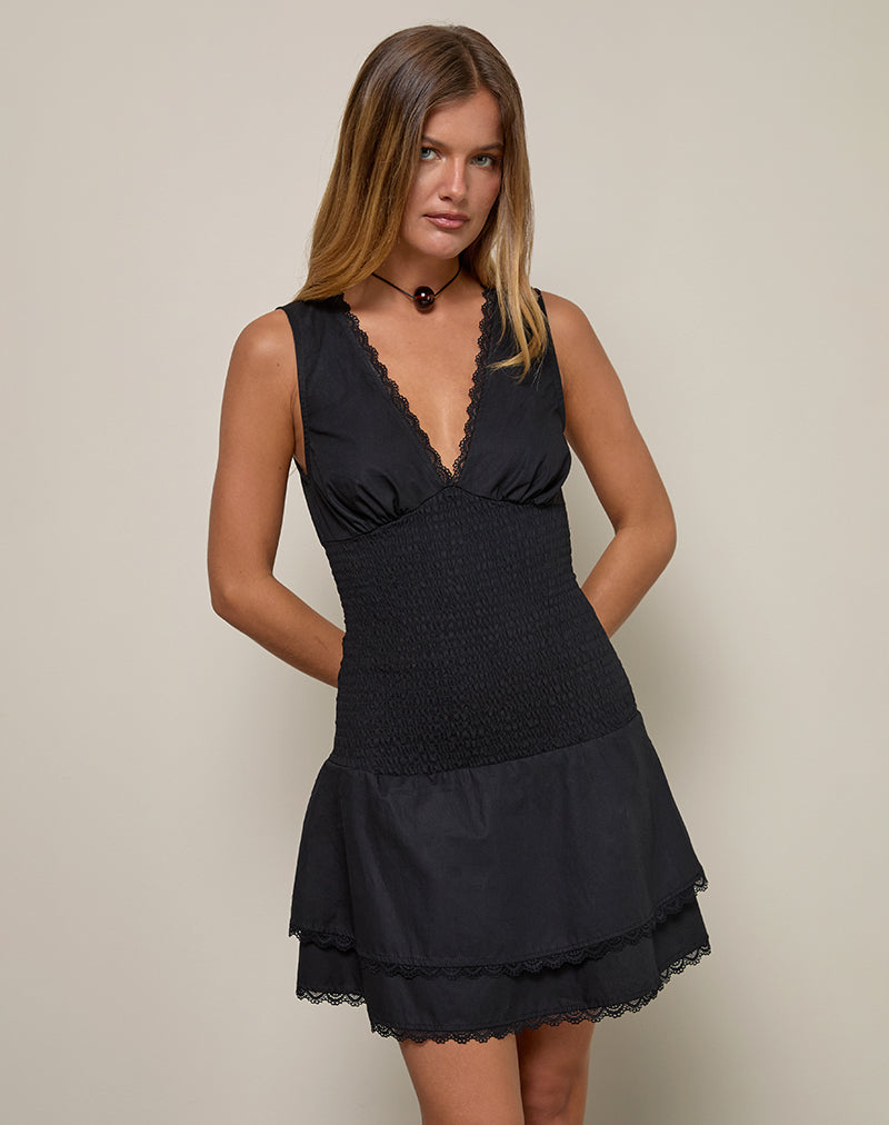 Hevosia gerafftes Minikleid in Schwarz