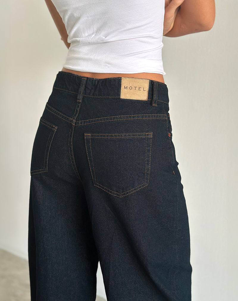 Bild von High Rise Barrel Jean in Indigo